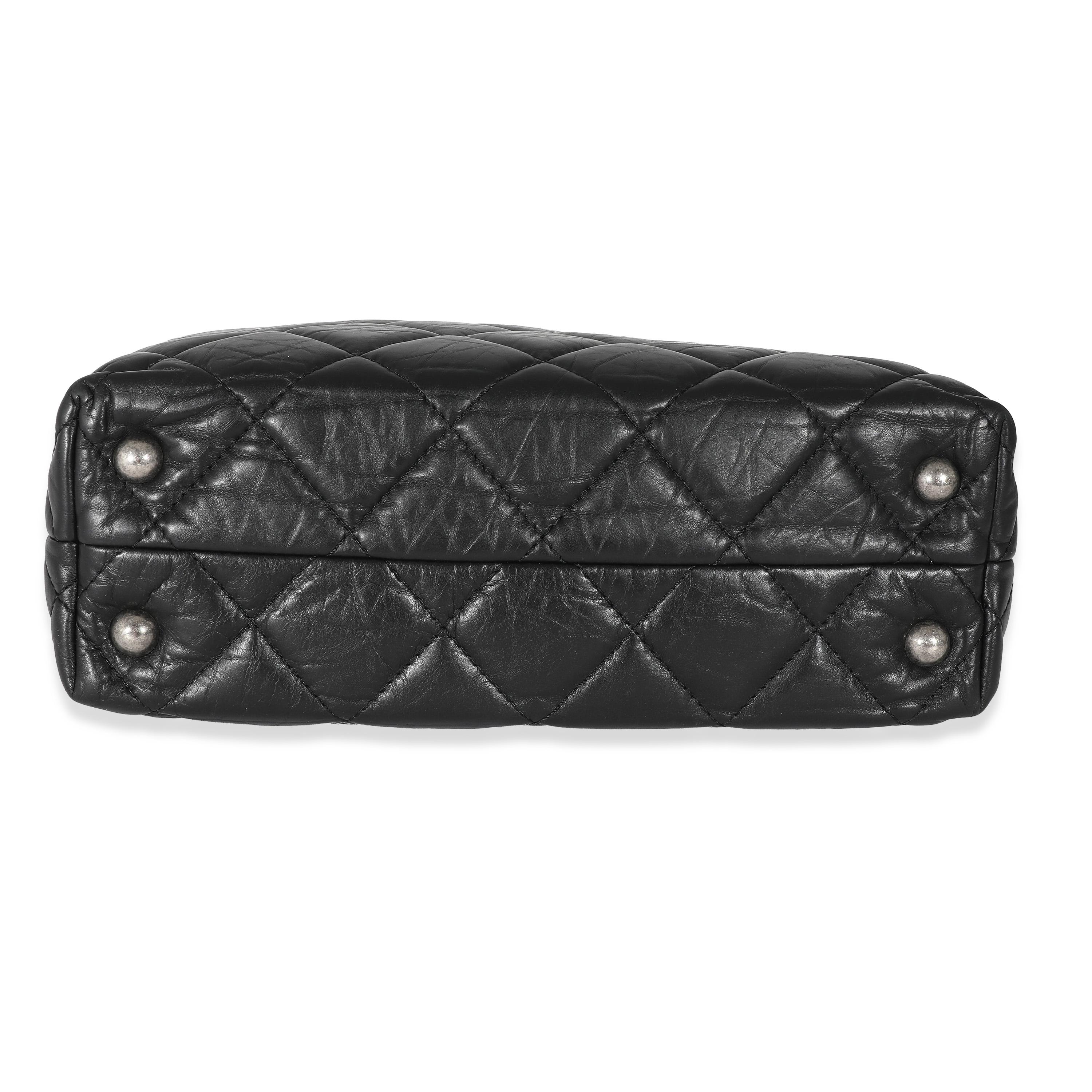 Chanel Schwarze Reissue-Tasche aus Kalbsleder mit hohem 2,55 cm im Angebot 3