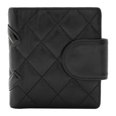 Portefeuille compact en cuir matelassé Cambon noir rose vif à l'intérieur Chanel