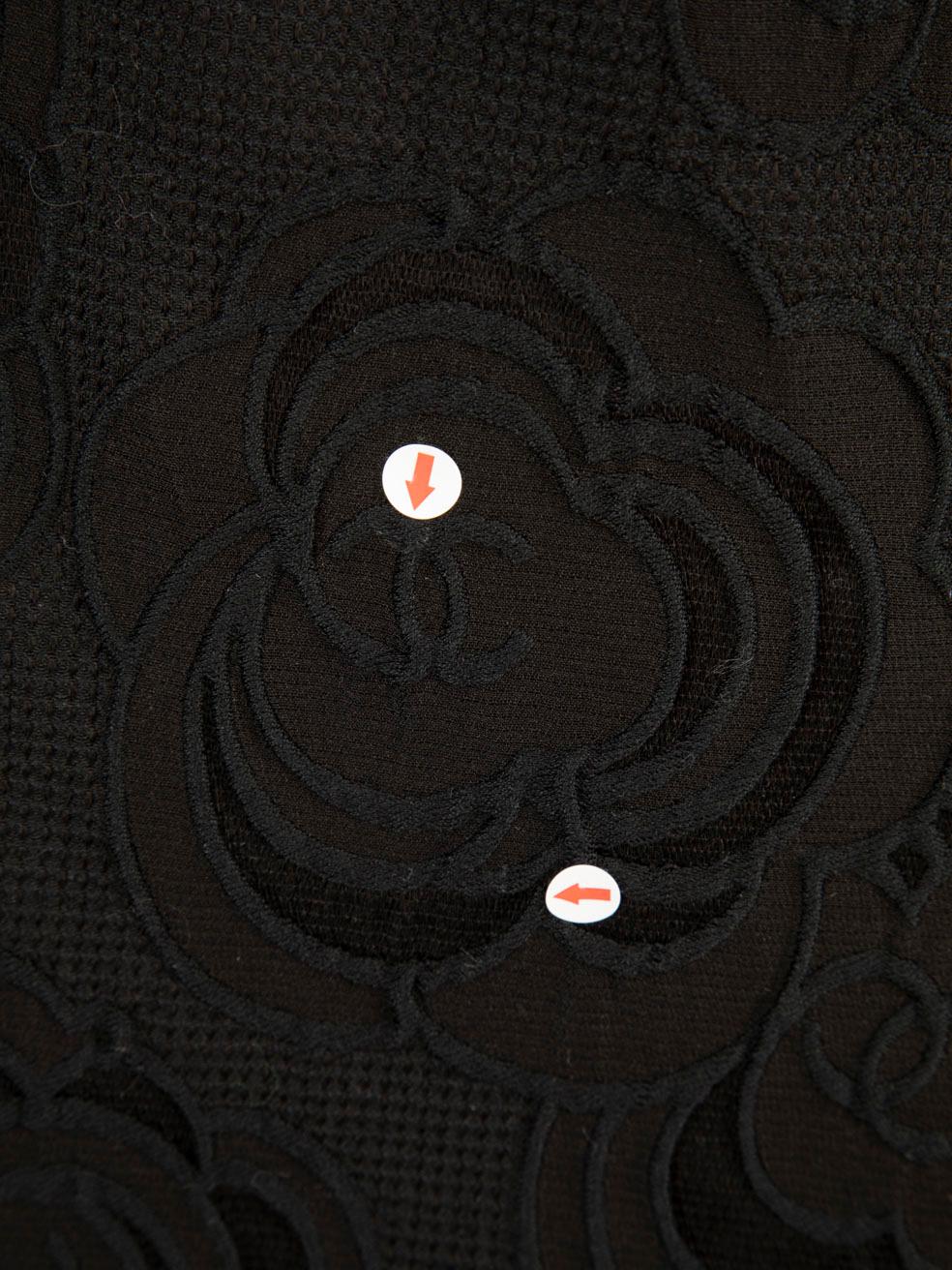 Chanel Black Camelia Embroidered Skirt Size M For Sale 1