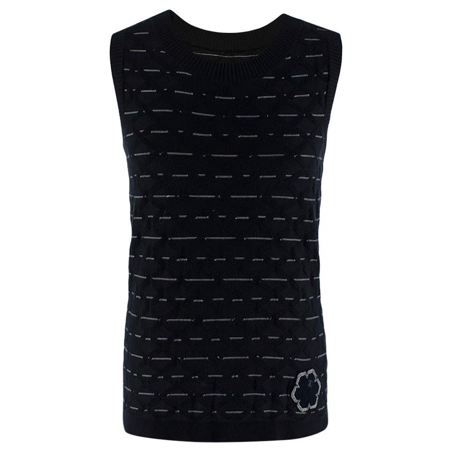 Chanel Black Camellia Embroidered Sleeveless Knit Vest - Size Estimated S For Sale