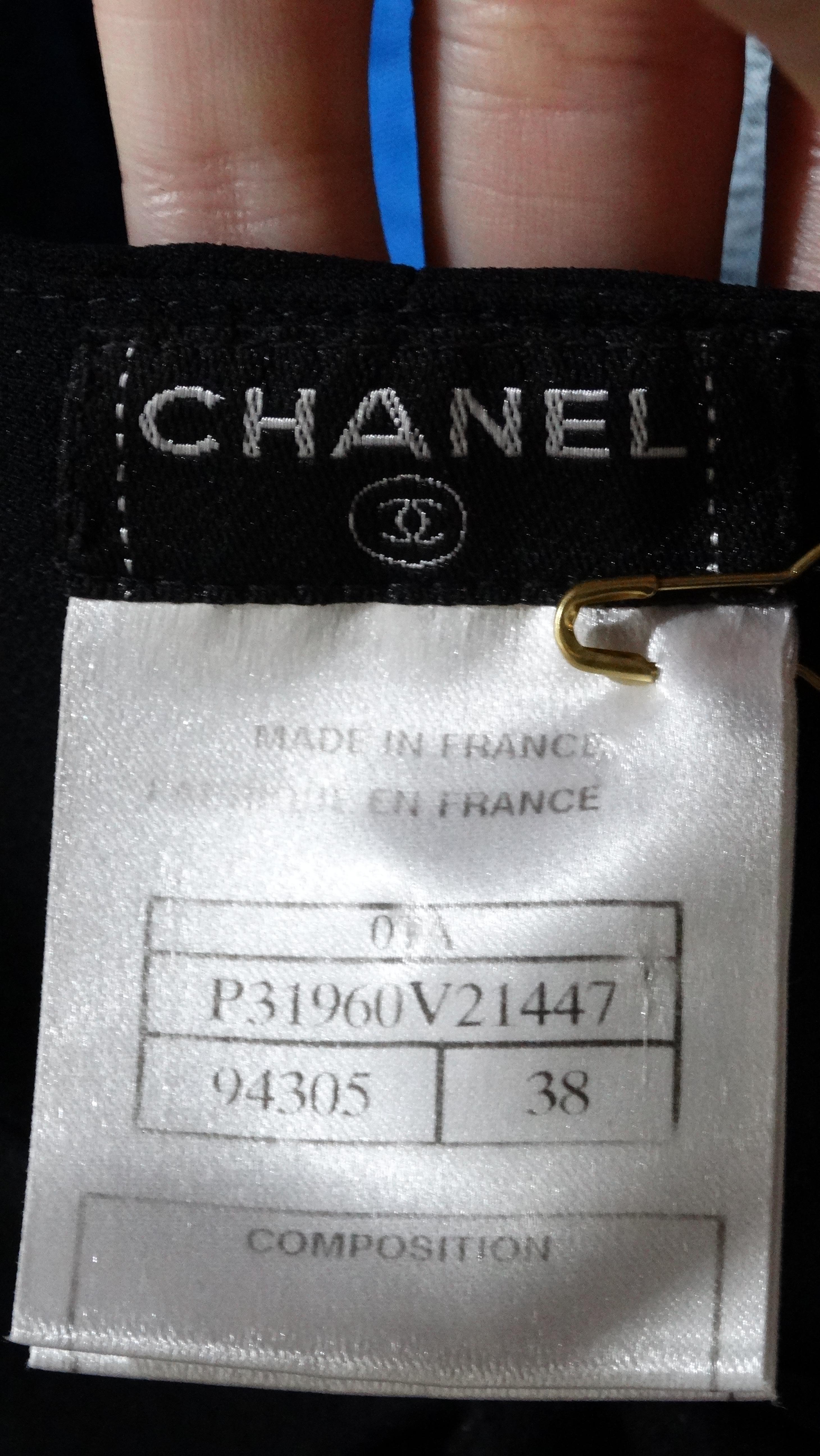 Chanel Schwarzes Cami-Crop-Top im Angebot 6