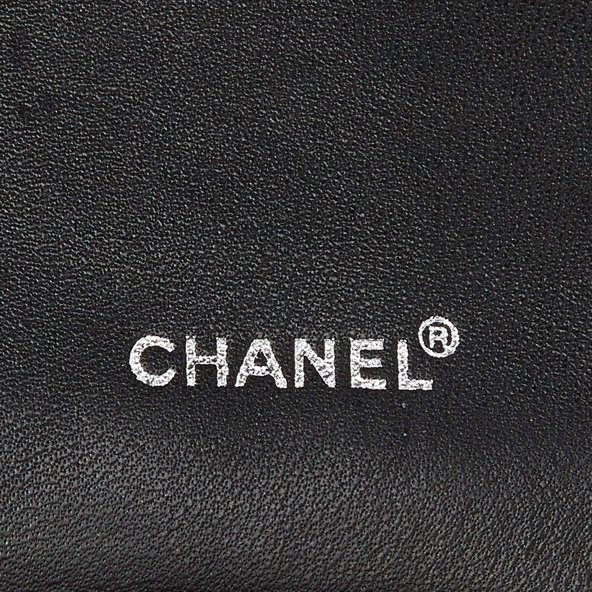 Chanel Black Canvas 31 Rue Cambon Yen Wallet 3