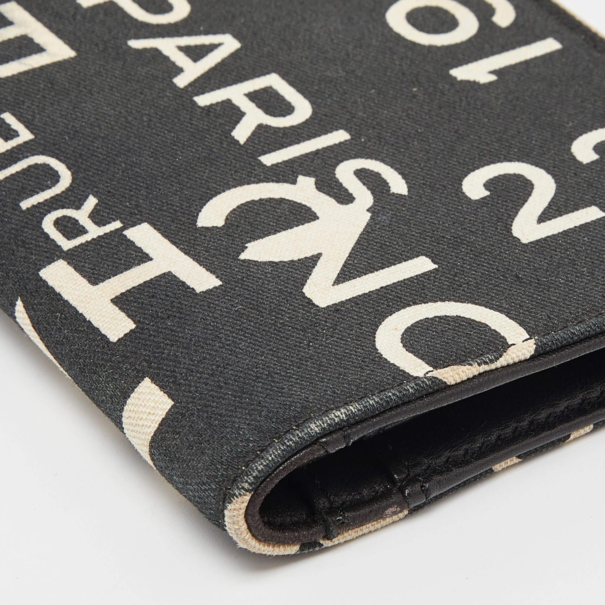 Chanel Black Canvas 31 Rue Cambon Yen Wallet 5