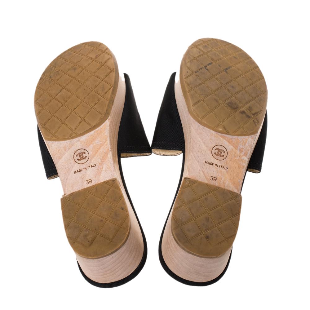 Women's Chanel Black Canvas Camellia Wooden Platform Sandals Size 39