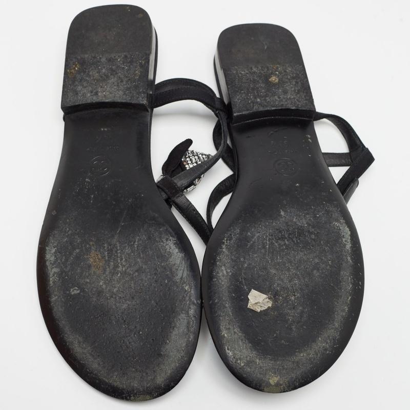 Chanel Schwarze flache Sandalen aus Segeltuch mit Schleife und Slingback aus Segeltuch Größe 38,5 im Angebot 4