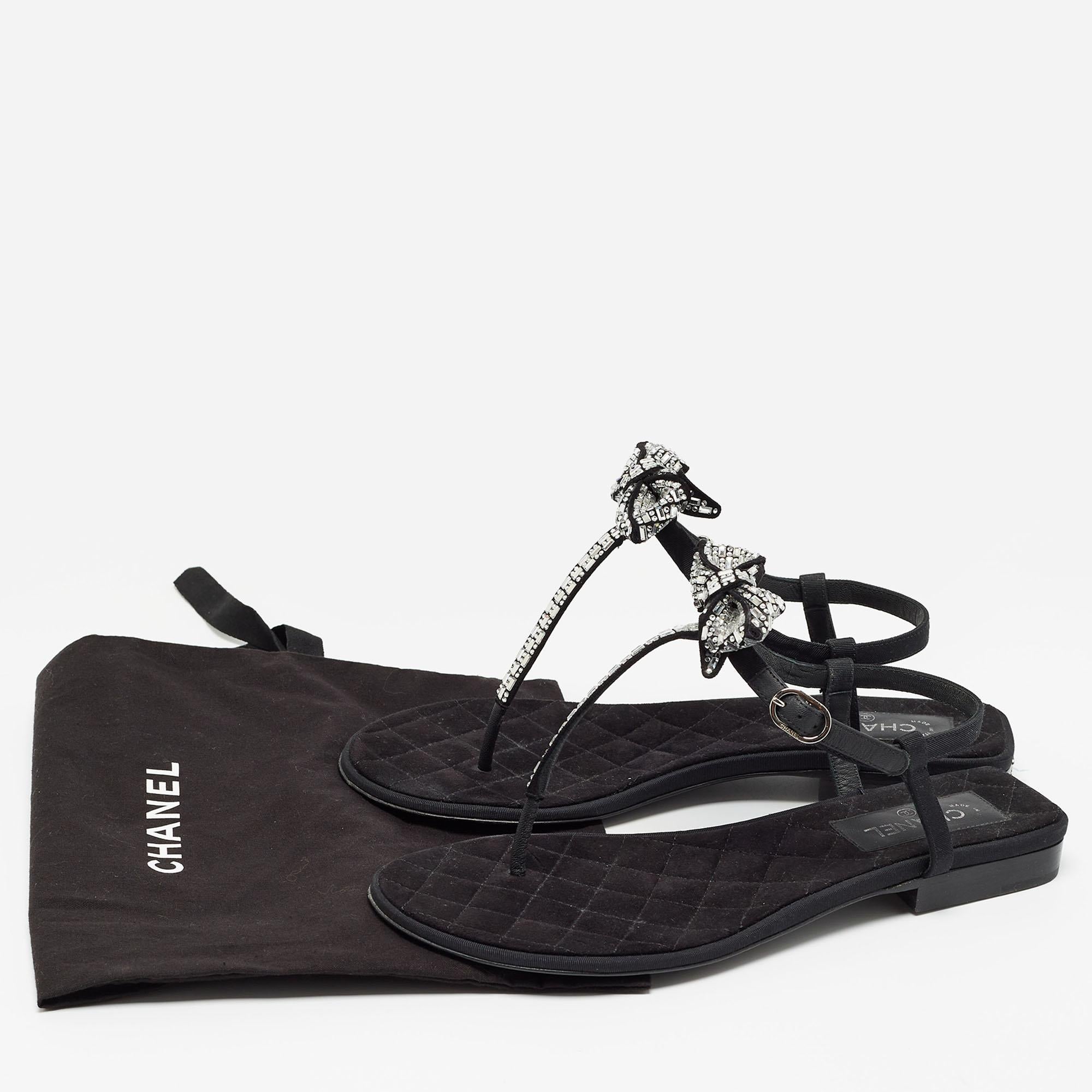 Chanel Schwarze flache Sandalen aus Segeltuch mit Schleife und Slingback aus Segeltuch Größe 38,5 im Angebot 5