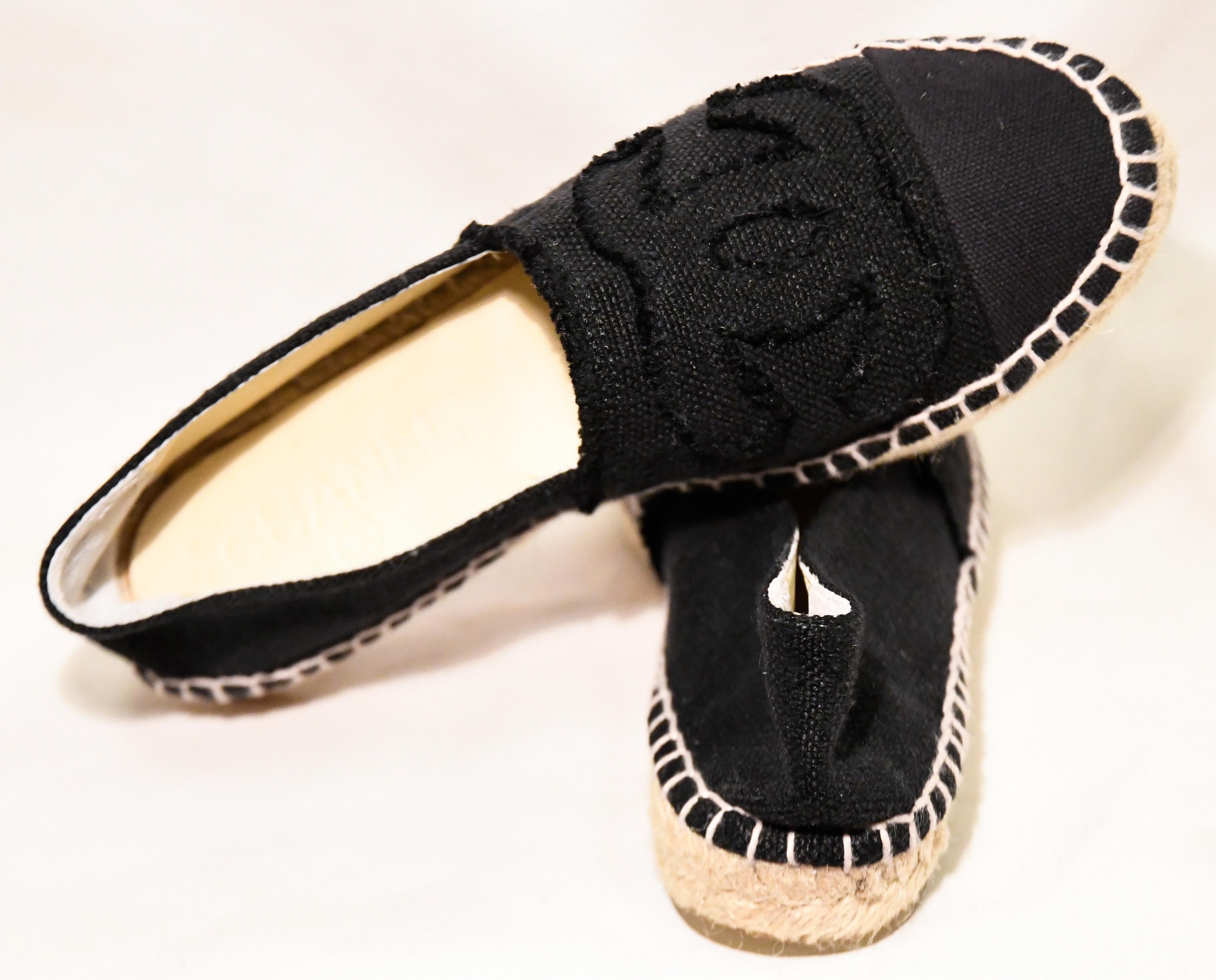 Chanel Black Canvas Espadrilles With CC Fringed on Vamps 2