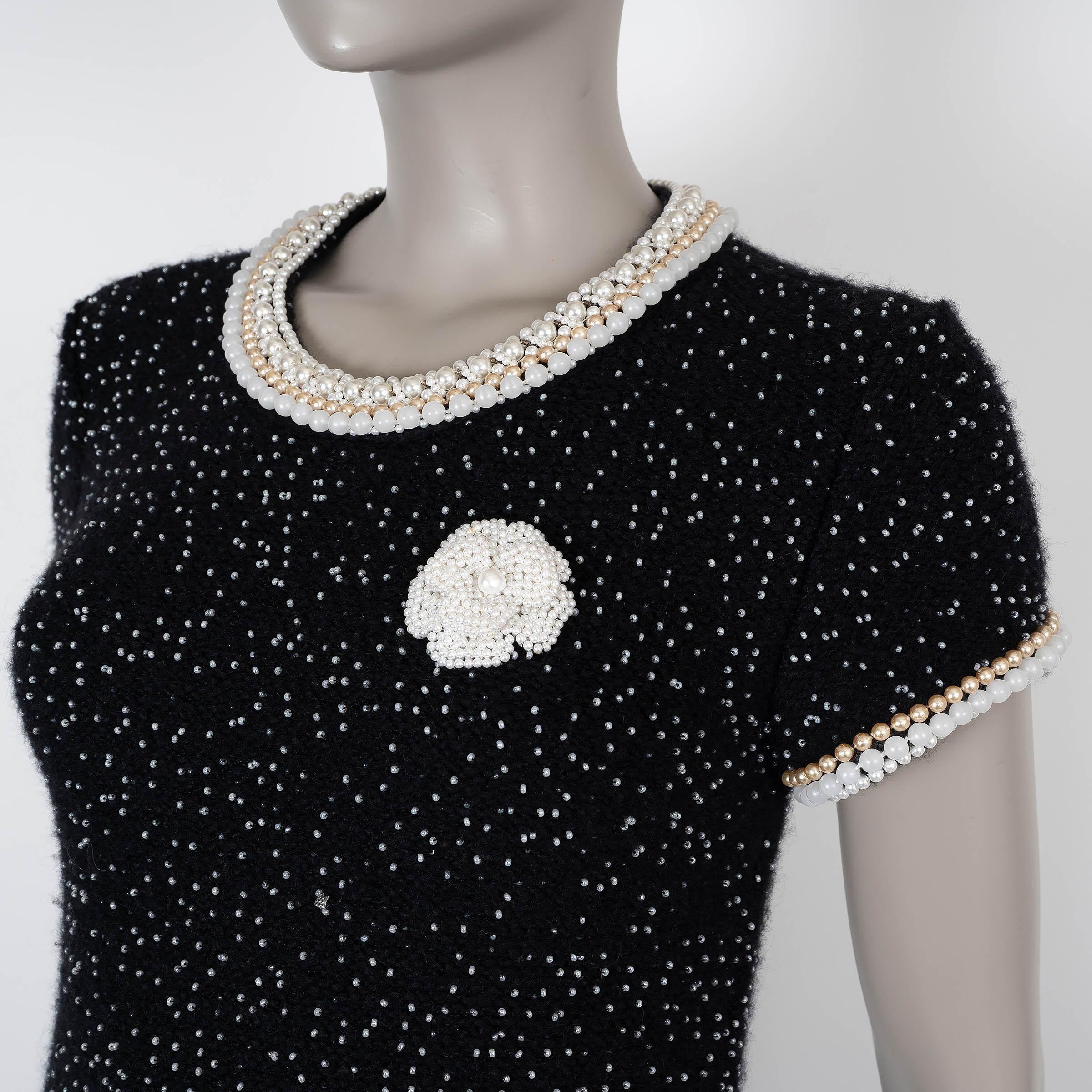 CHANEL black cashmere 05A ALLOVER PEARL KNIT Dress 36 XS For Sale 1