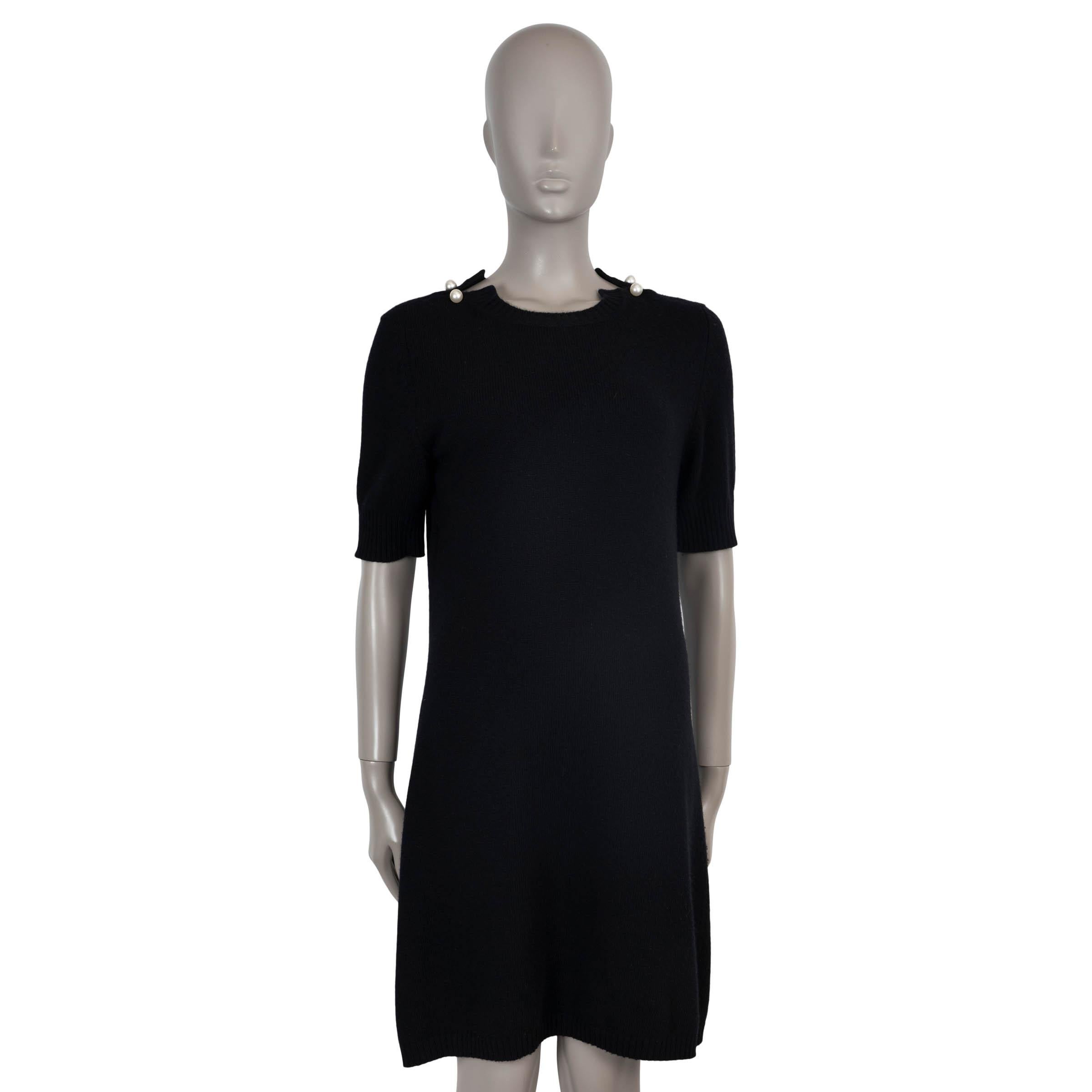 CHANEL black cashmere 17B PEARL DETAILED KNIT Dress 42 L in vendita