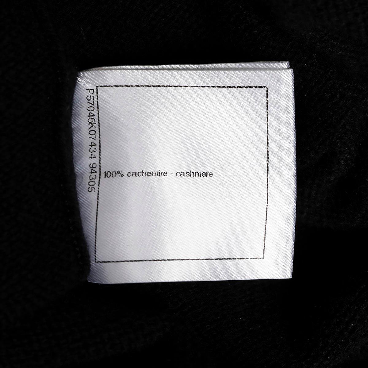 CHANEL black cashmere 2017 17A COSMOPOLITE KNIT MIDI Skirt 34 XS For Sale 4