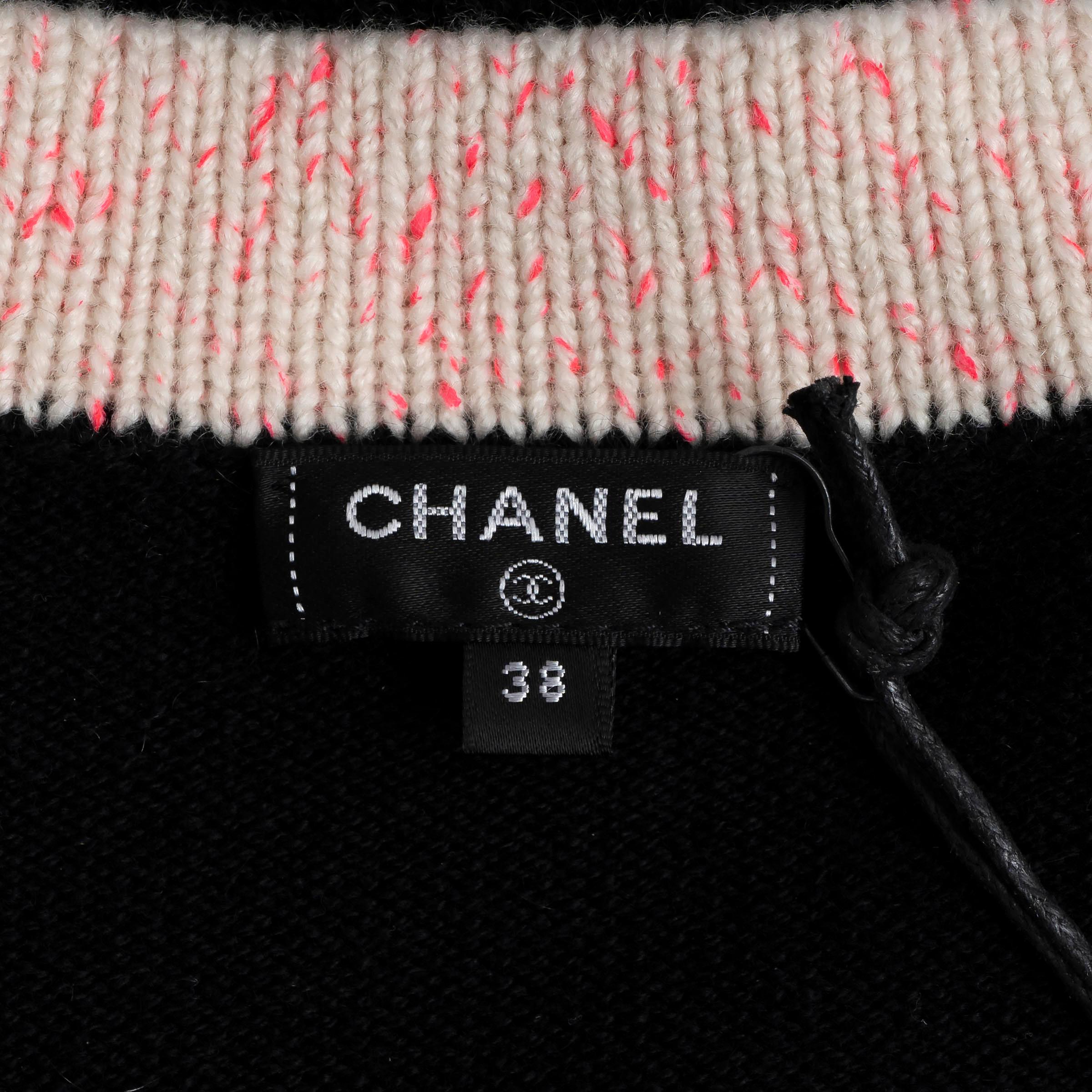 CHANEL black cashmere 2020 20S CONTRAST TRIM Cardigan Sweater 38 S For Sale 3
