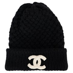 CHANEL black cashmere 21K CHUNKY KNIT BEANIE Hat OS