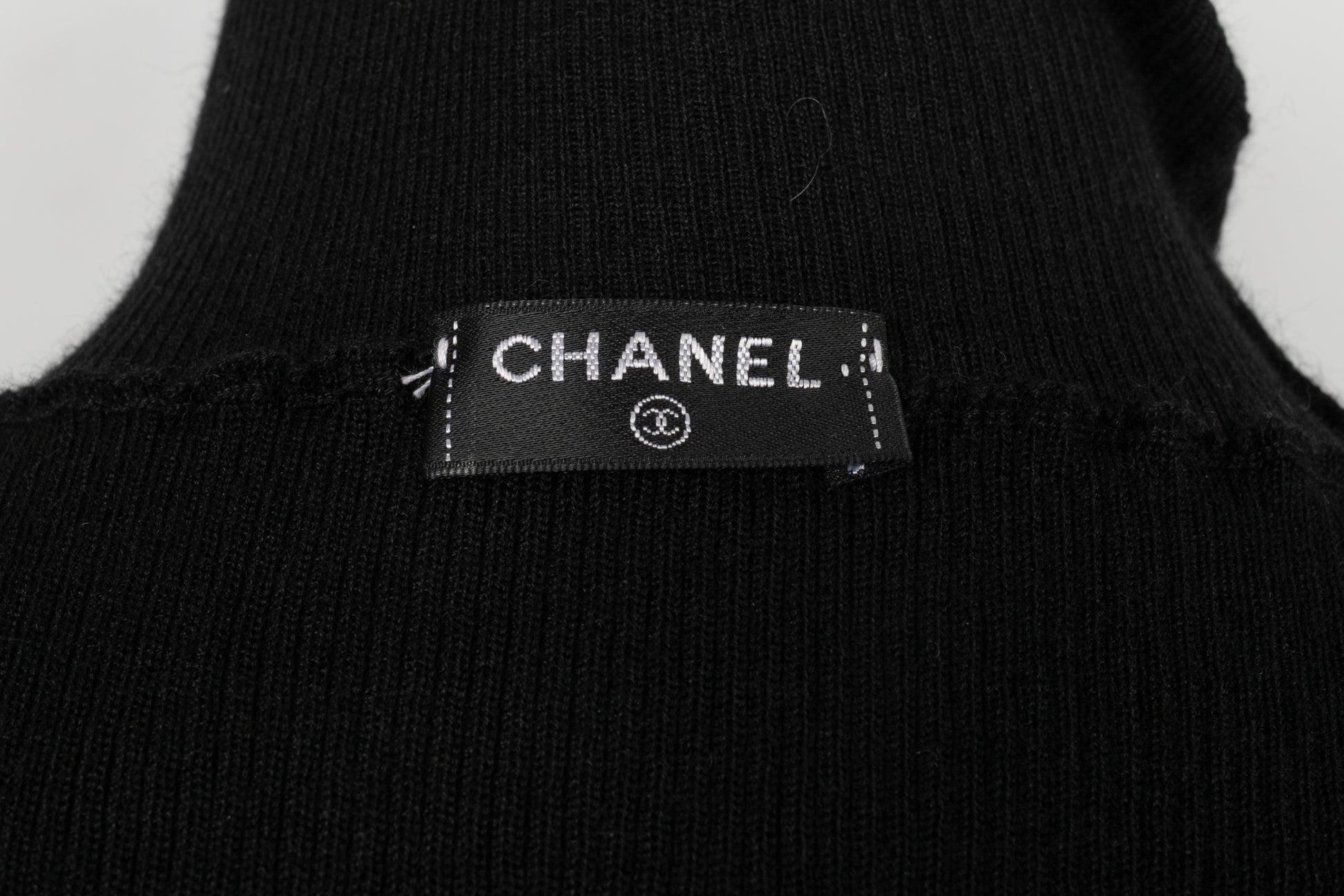 Chanel Black Cashmere and Wool Turtleneck Sweater 2