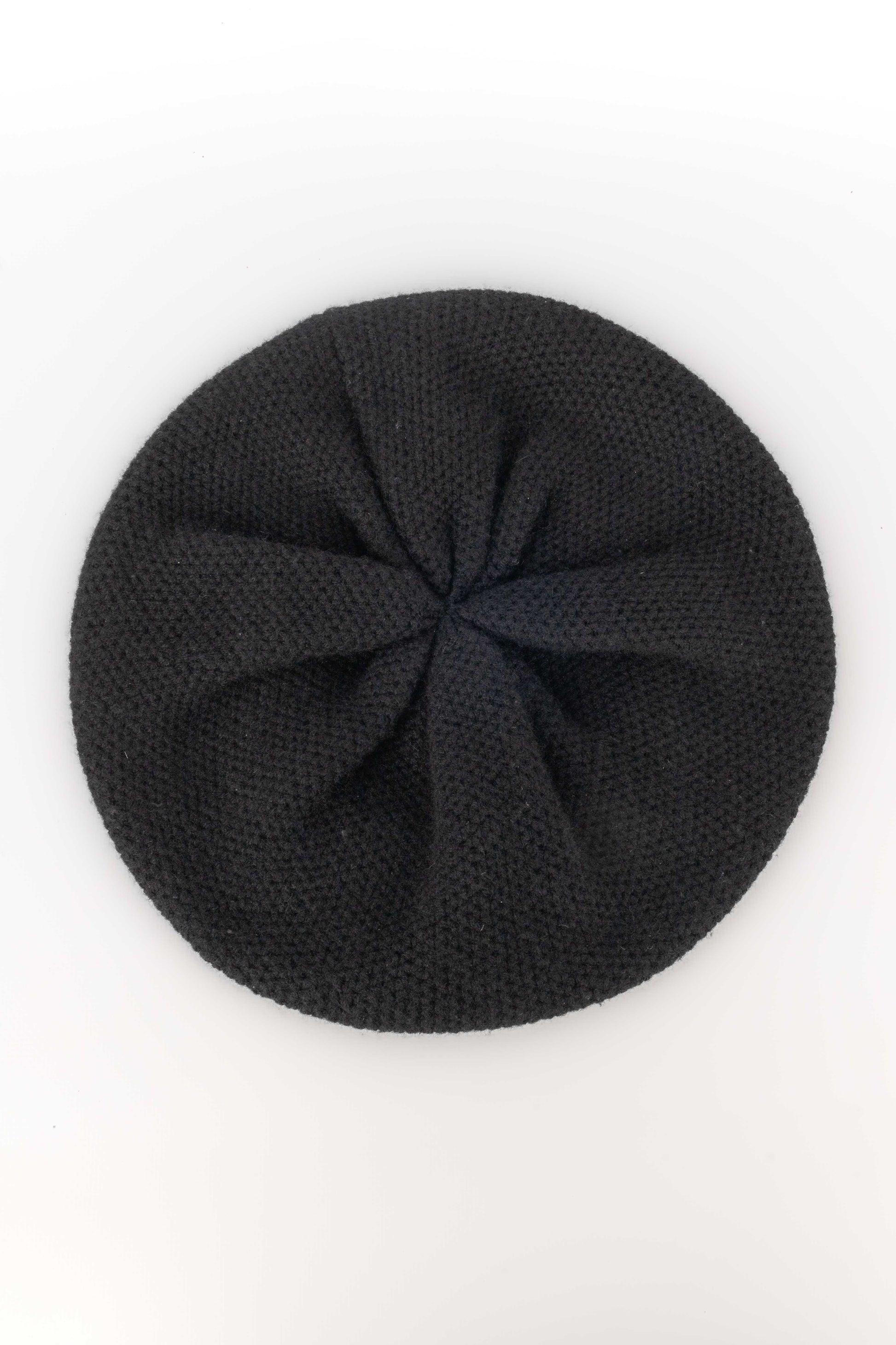 Women's Chanel Black Cashmere Beret
