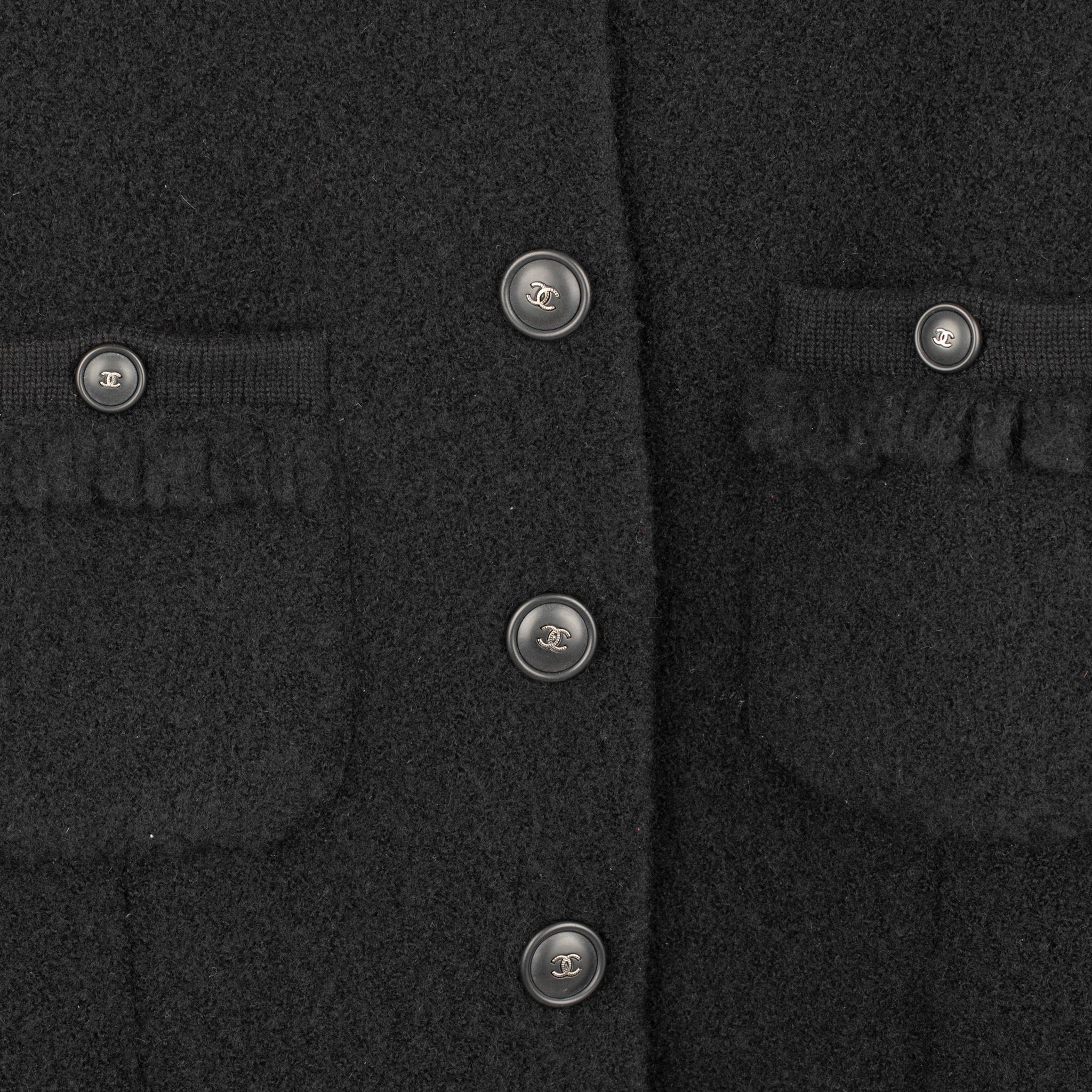 Chanel Black Cashmere Cardigan

Brand:

Chanel

Product:

Chanel Black Cashmere Cardigan

Size:

40 Fr

Colour:

Black

Material:

88% Cashmere, 6% Polypropylene & 6% Silk

Product Code:

P57322K07505

Condition:

Preloved; Excellent

Details:

-