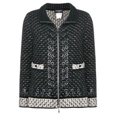 Chanel Schwarze Jacke aus Kaschmir mit Verzierungen