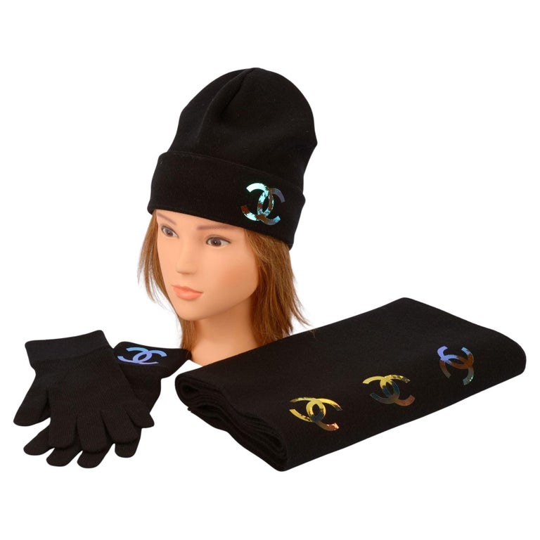 Chanel Black Cashmere Iridescent Logo Knit Hat Glove Scarf  display picture 3