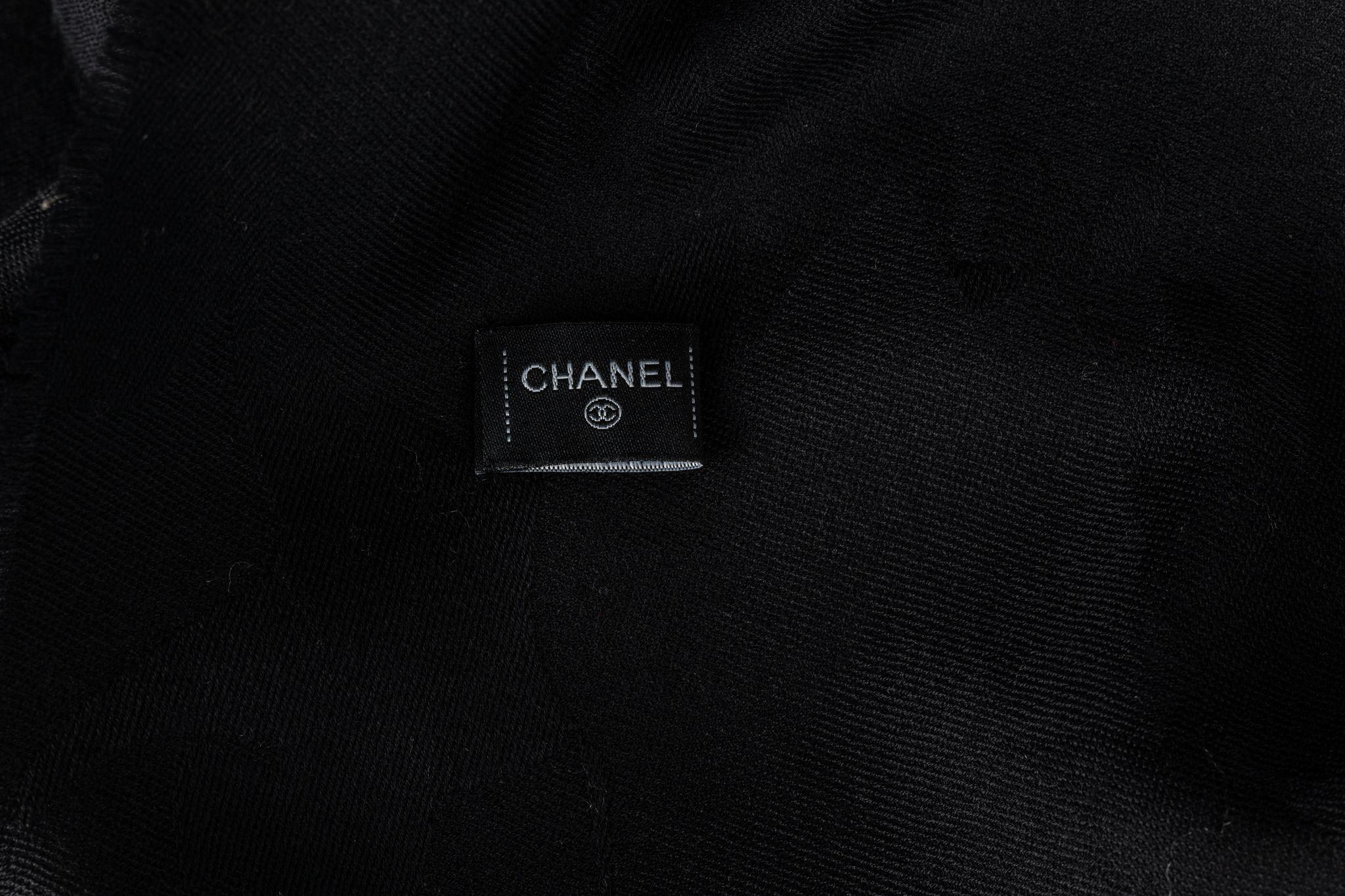 Chanel Black Cashmere Shawl In Excellent Condition For Sale In West Hollywood, CA