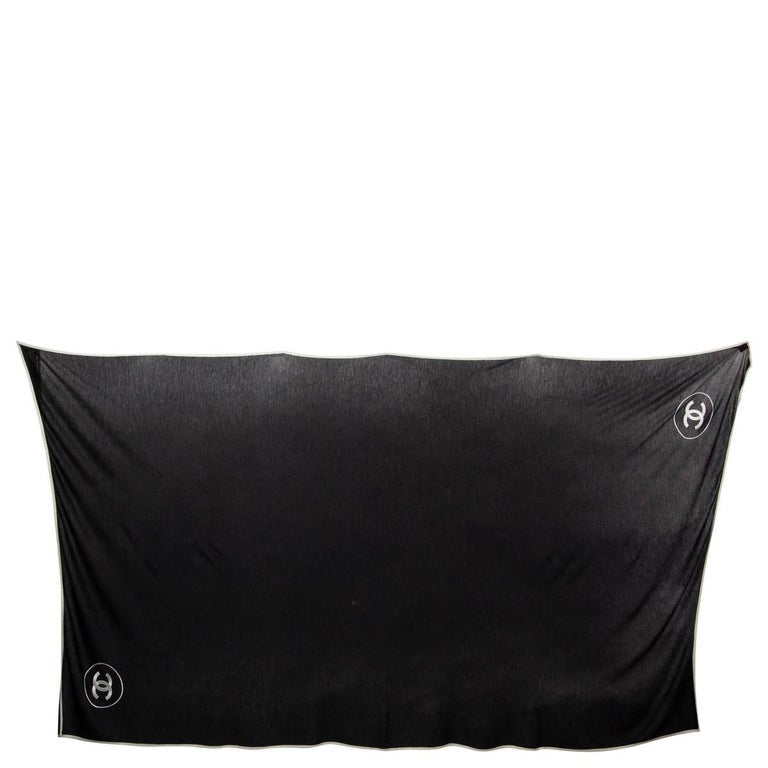 CHANEL 25S SCARF 200 IN CASHMERE 989861