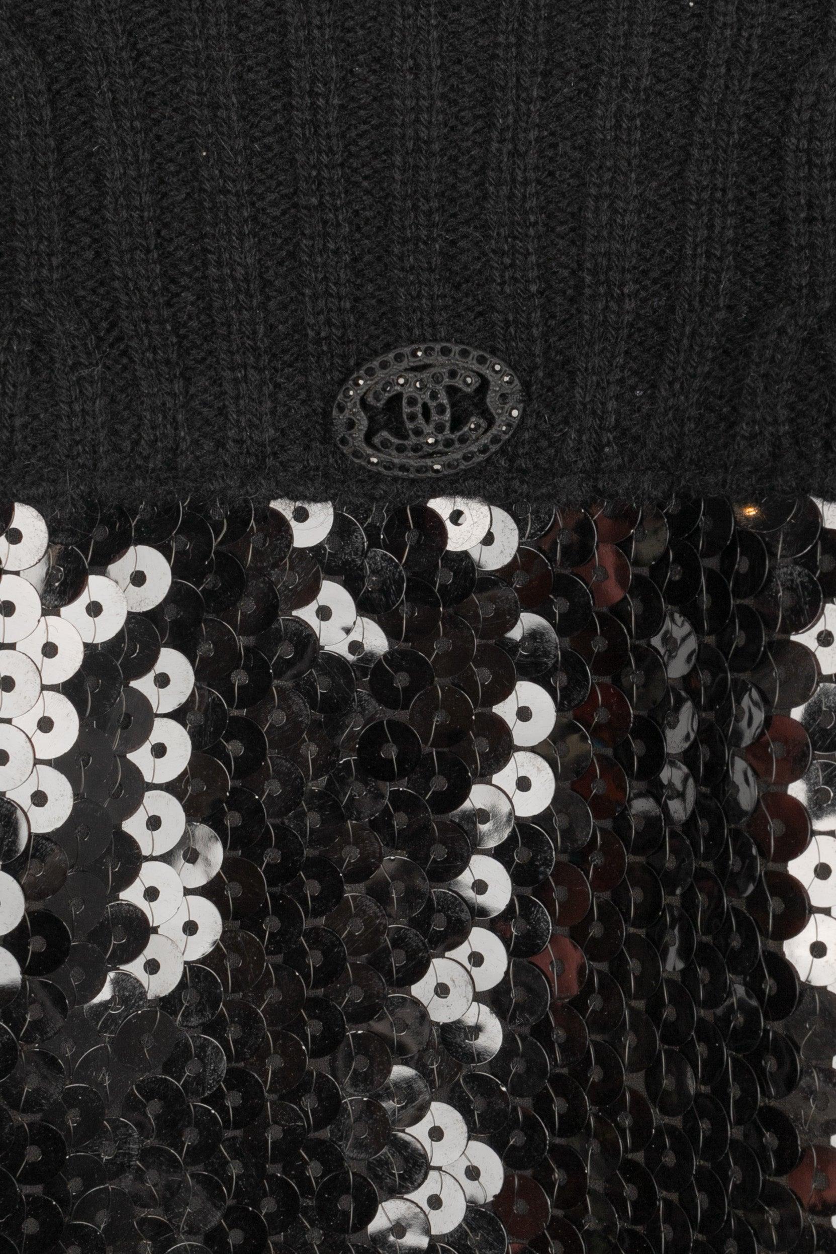 Top en cachemire noir de Chanel, 2008 Pour femmes en vente