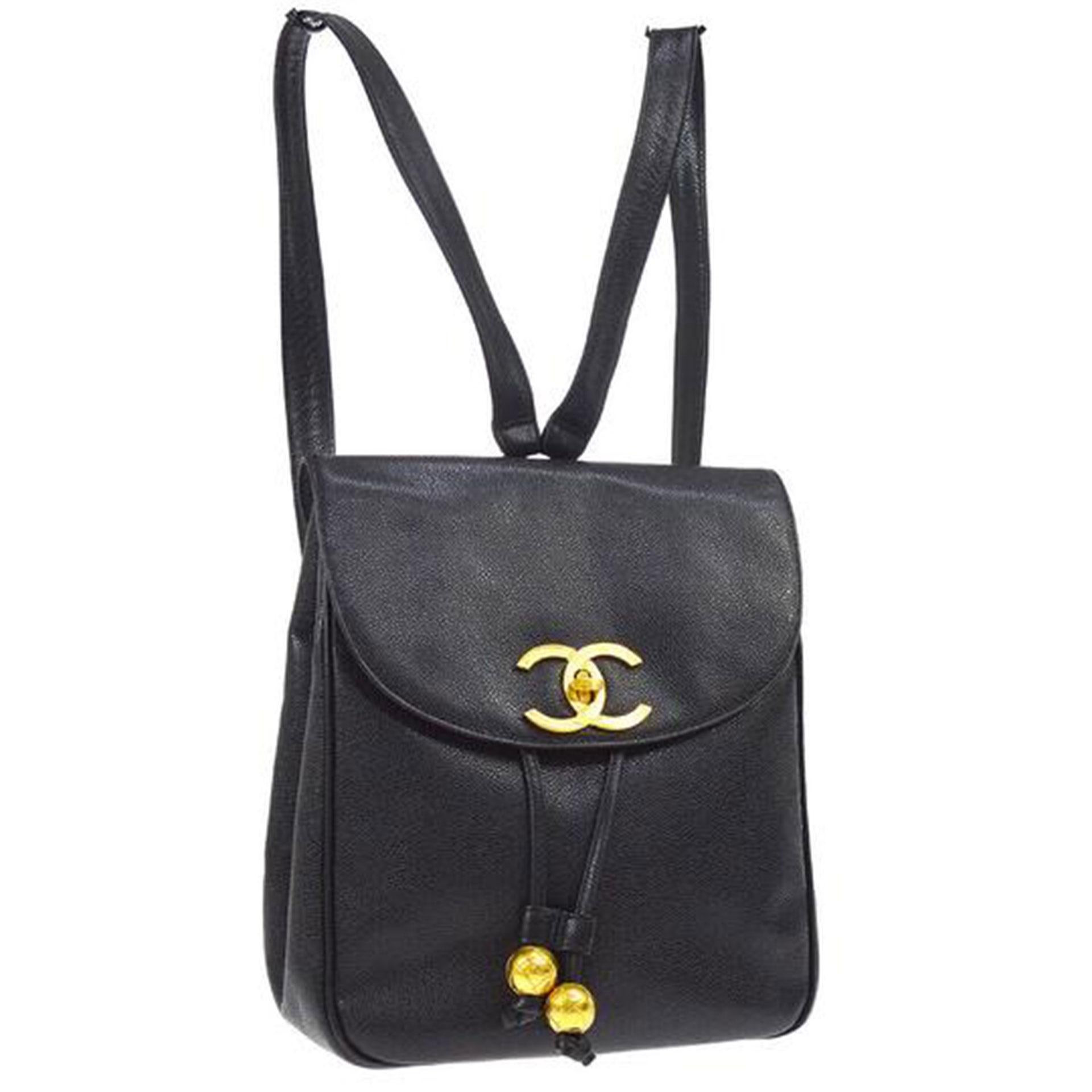 Chanel Black Caviar Backpack Vintage 2 Pocket Ball Charm CC Logo en vente 3
