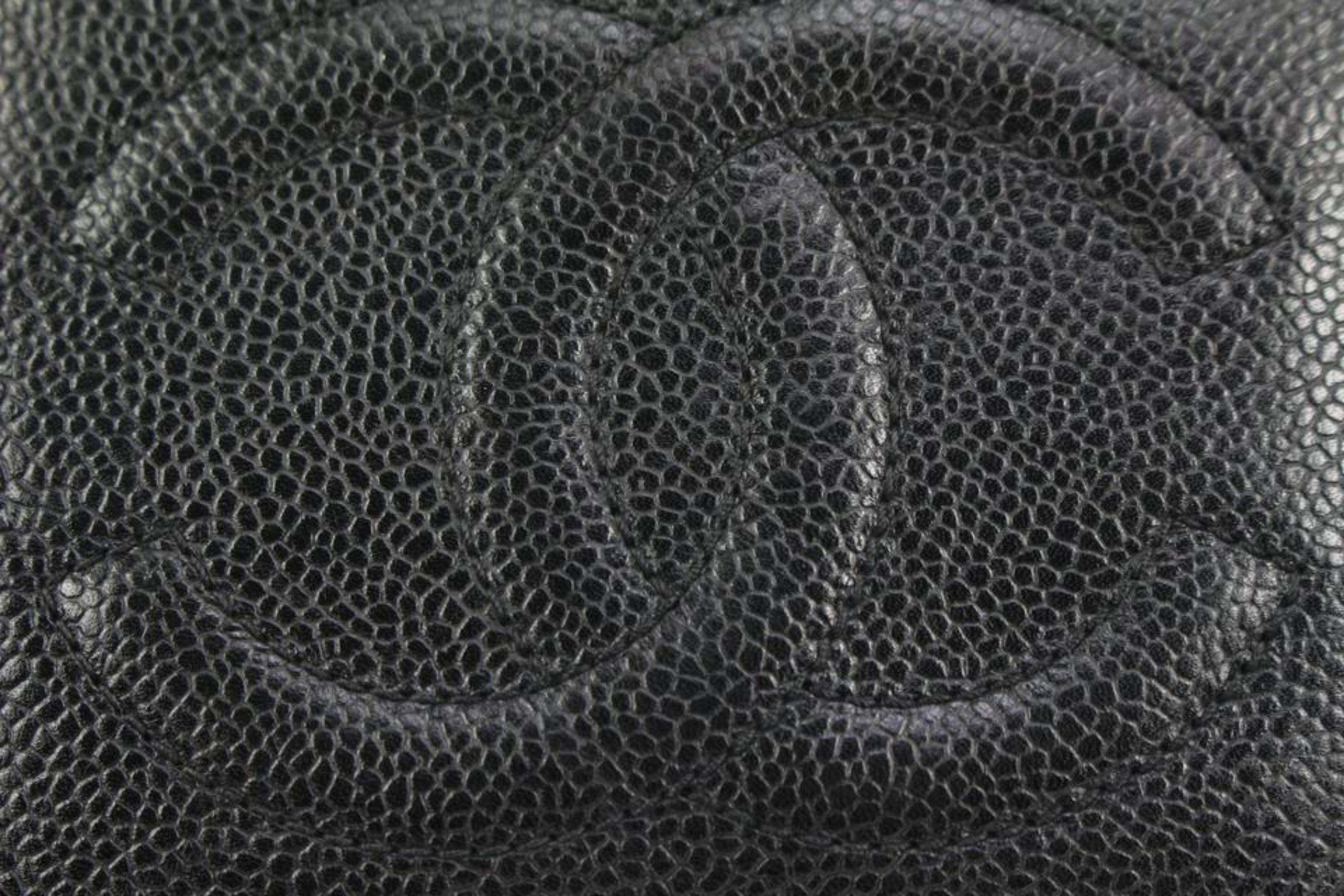 Chanel Black Caviar CC Logo Cosmetic Pouch 95ck221s For Sale 1