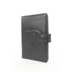 Mini Agenda ou porte-cartes noir caviar avec logo CC de Chanel  8620613