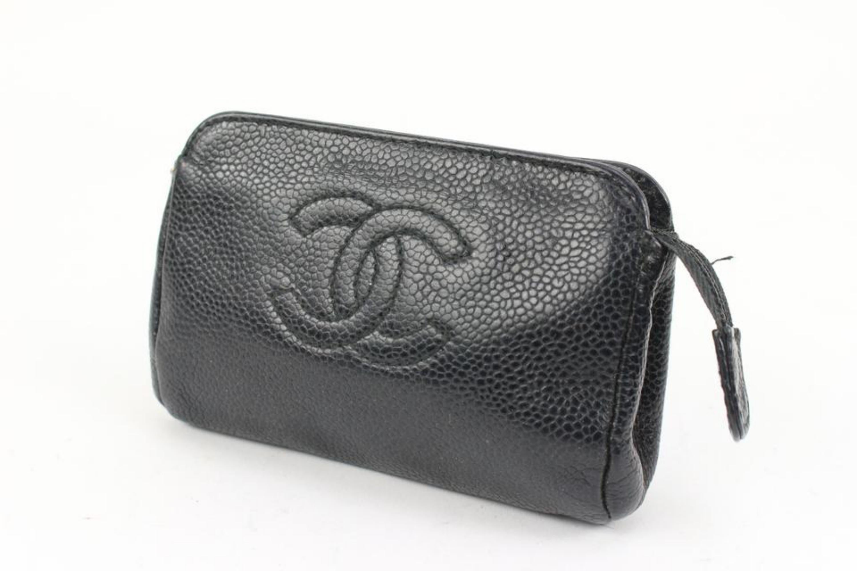 Chanel Black Caviar CC Logo Toiletry Pouch Cosmetic Case 48ck44
Date Code/Serial Number: Peeled Off
Made In: Italy
Measurements: Length:  5