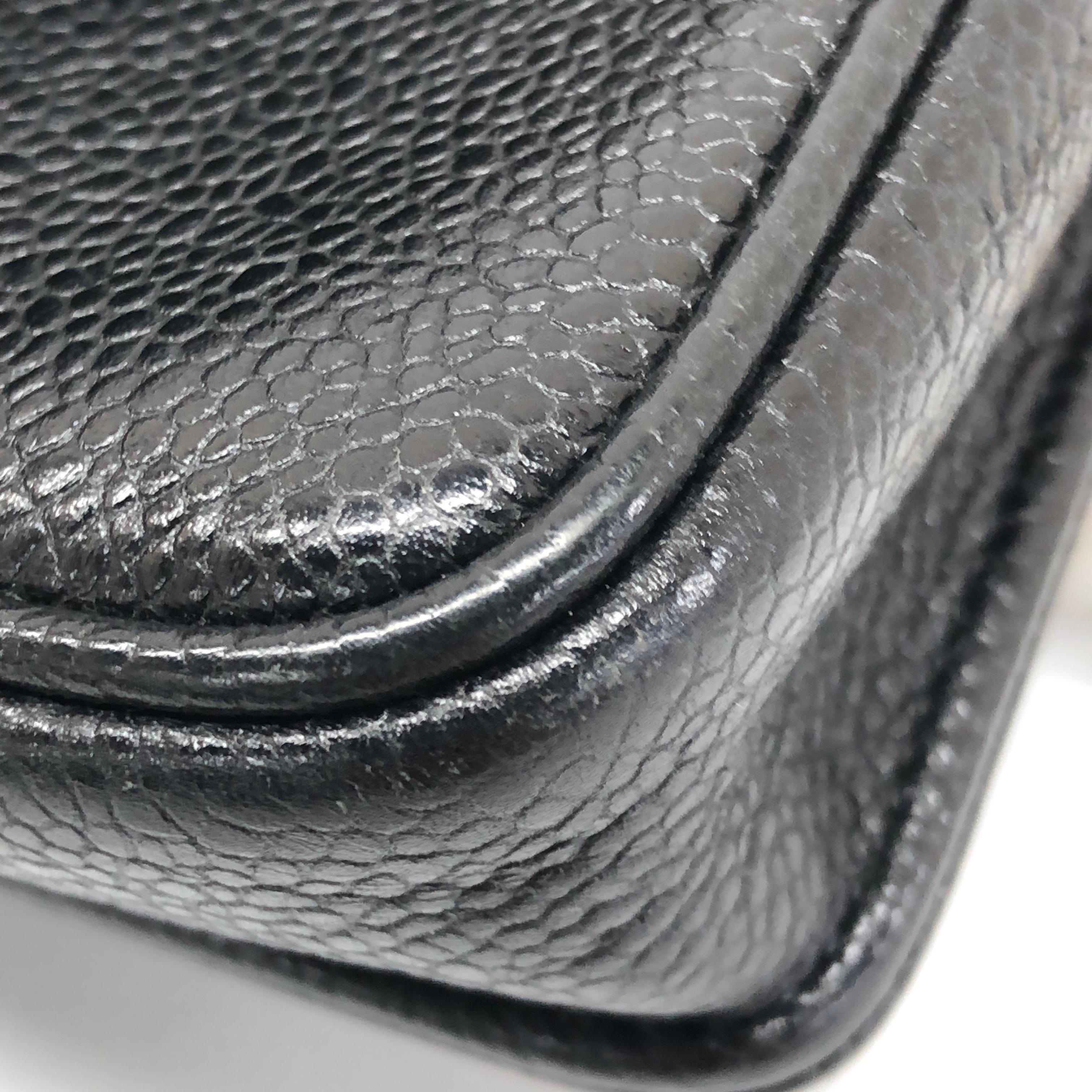 Chanel Black Caviar CC Phone Case Matelasse Chain Strap Crossbody Bag in vendita 11