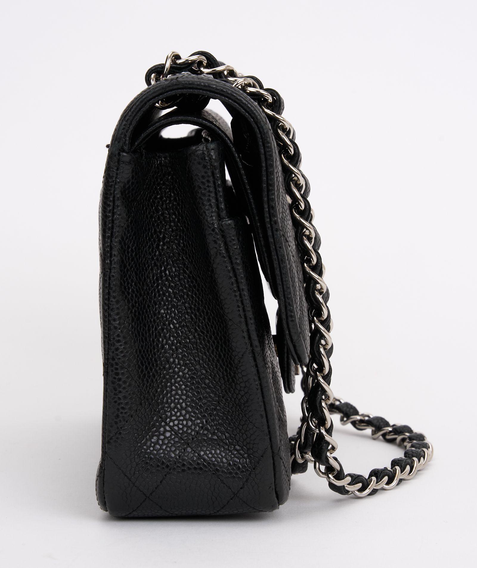 Chanel Black Caviar Double Flap Bag In Excellent Condition For Sale In West Hollywood, CA