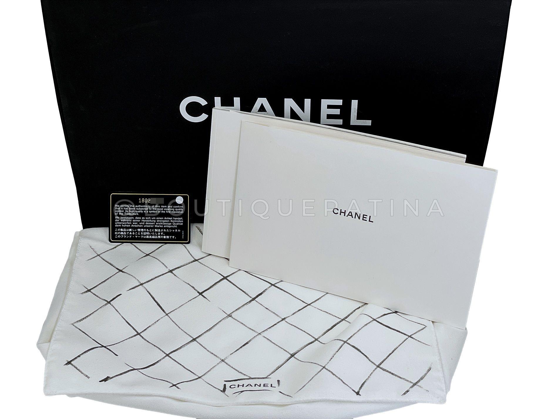 Chanel Black Caviar Jumbo Classic Double Flap Bag SHW 66178 For Sale 9
