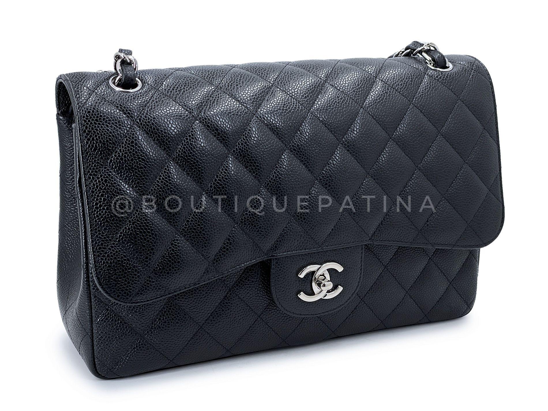 Chanel Black Caviar Jumbo Classic Double Flap Bag SHW 66178 In Excellent Condition For Sale In Costa Mesa, CA