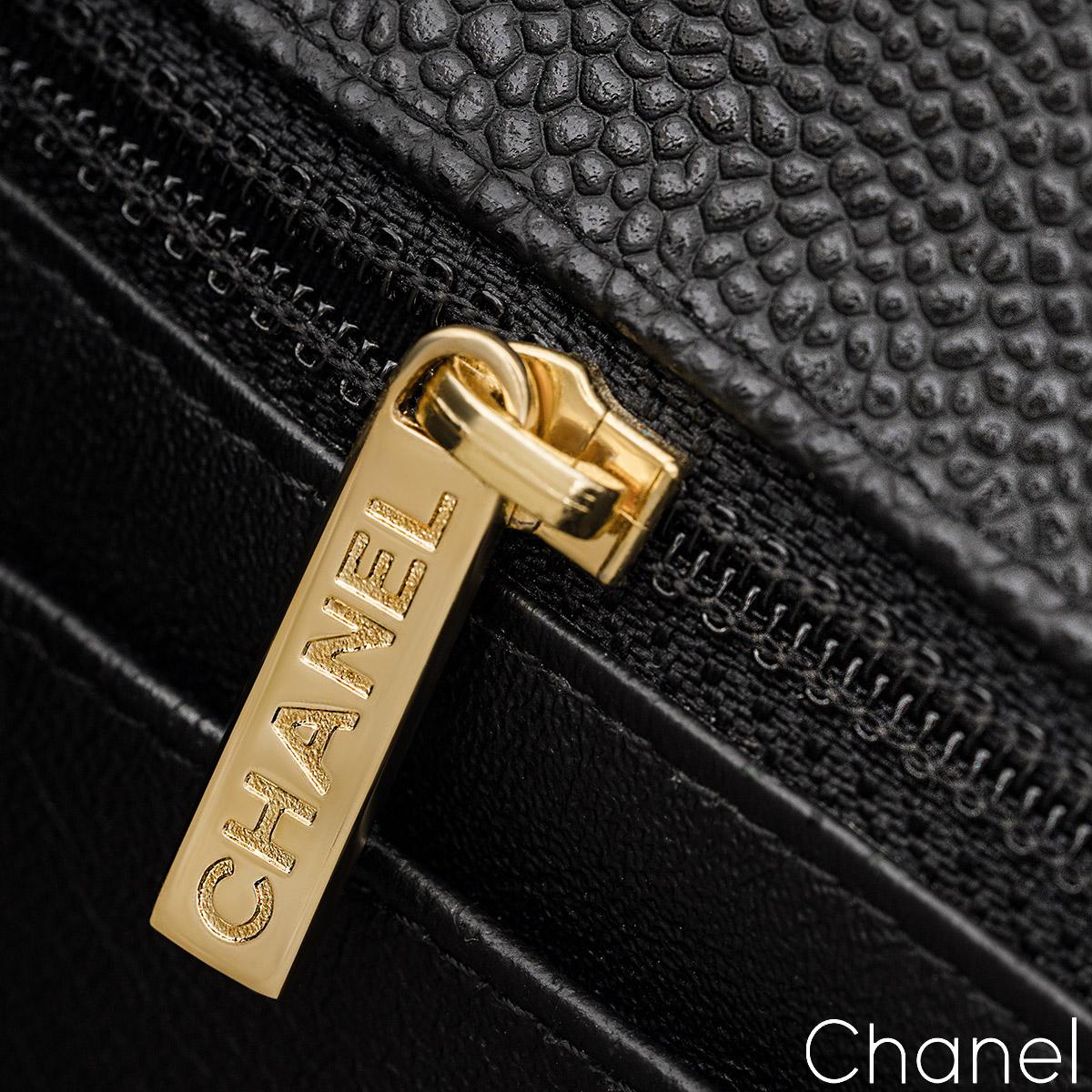 Chanel Black Caviar Jumbo Classic Single Flap Bag For Sale 7