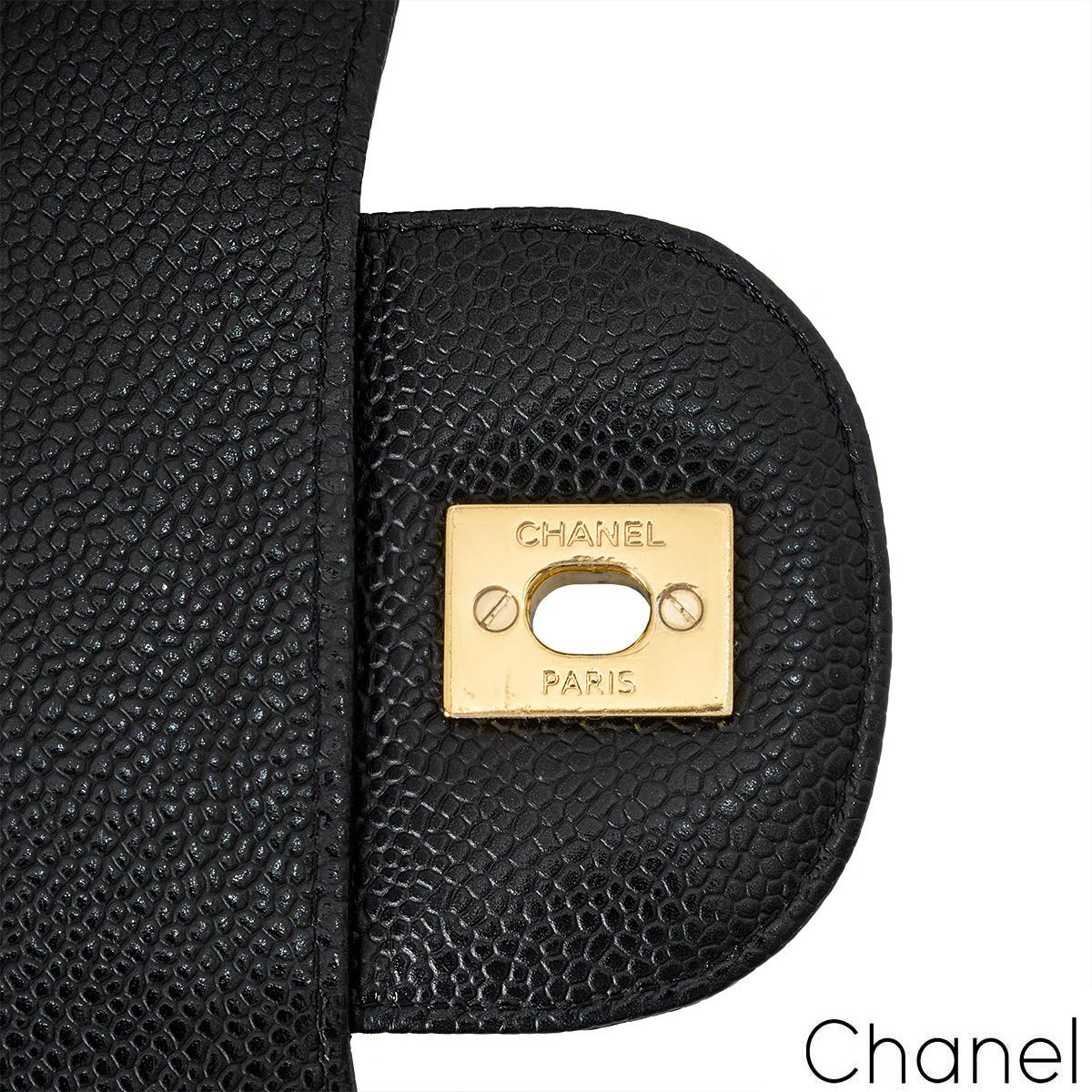 Chanel Schwarzer Kaviar Jumbo Classic Einzelne Klappe Tasche im Angebot 1