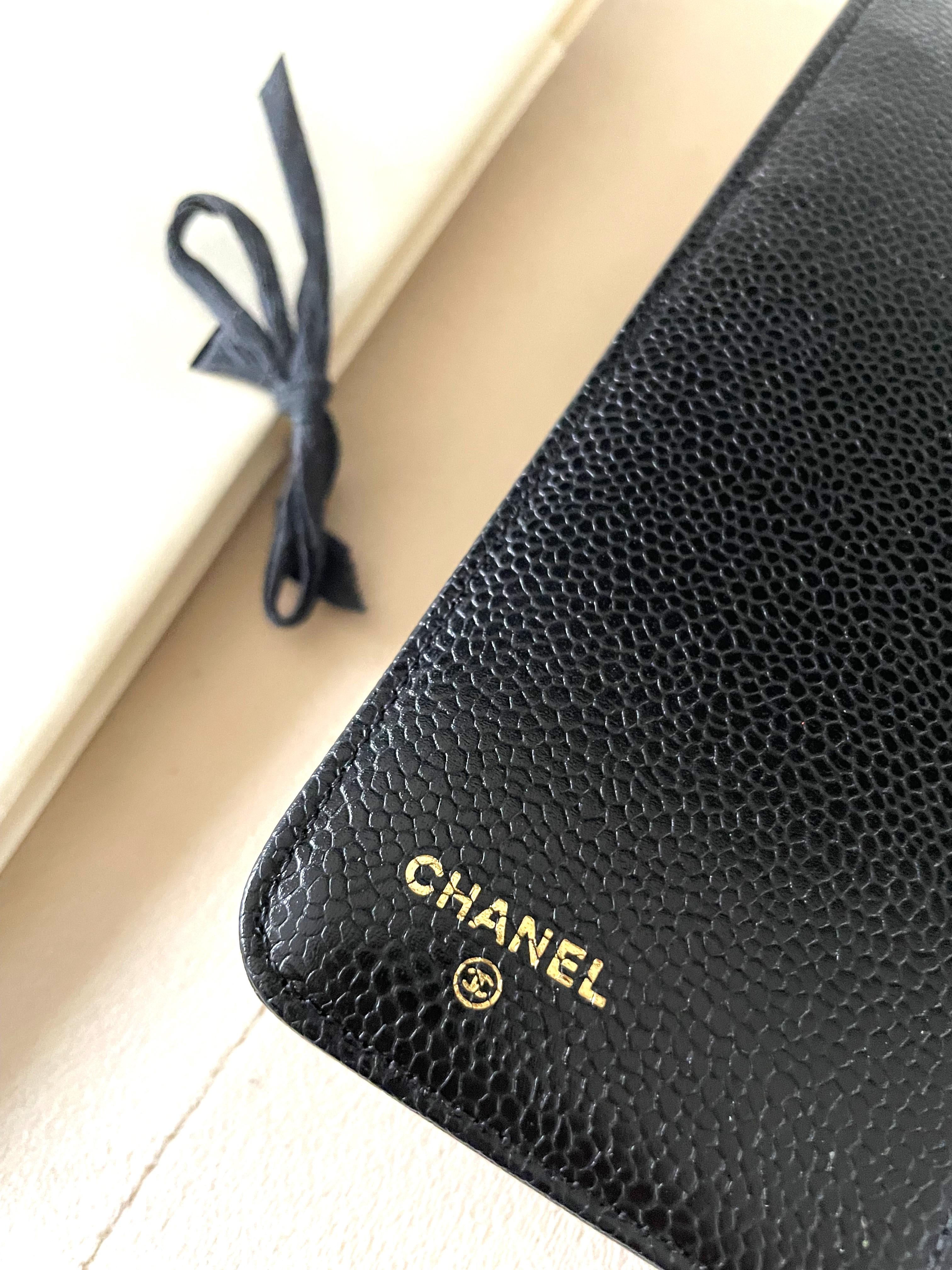 Women's or Men's Chanel Black Caviar Leather Agenda Cover Filofax  For Sale