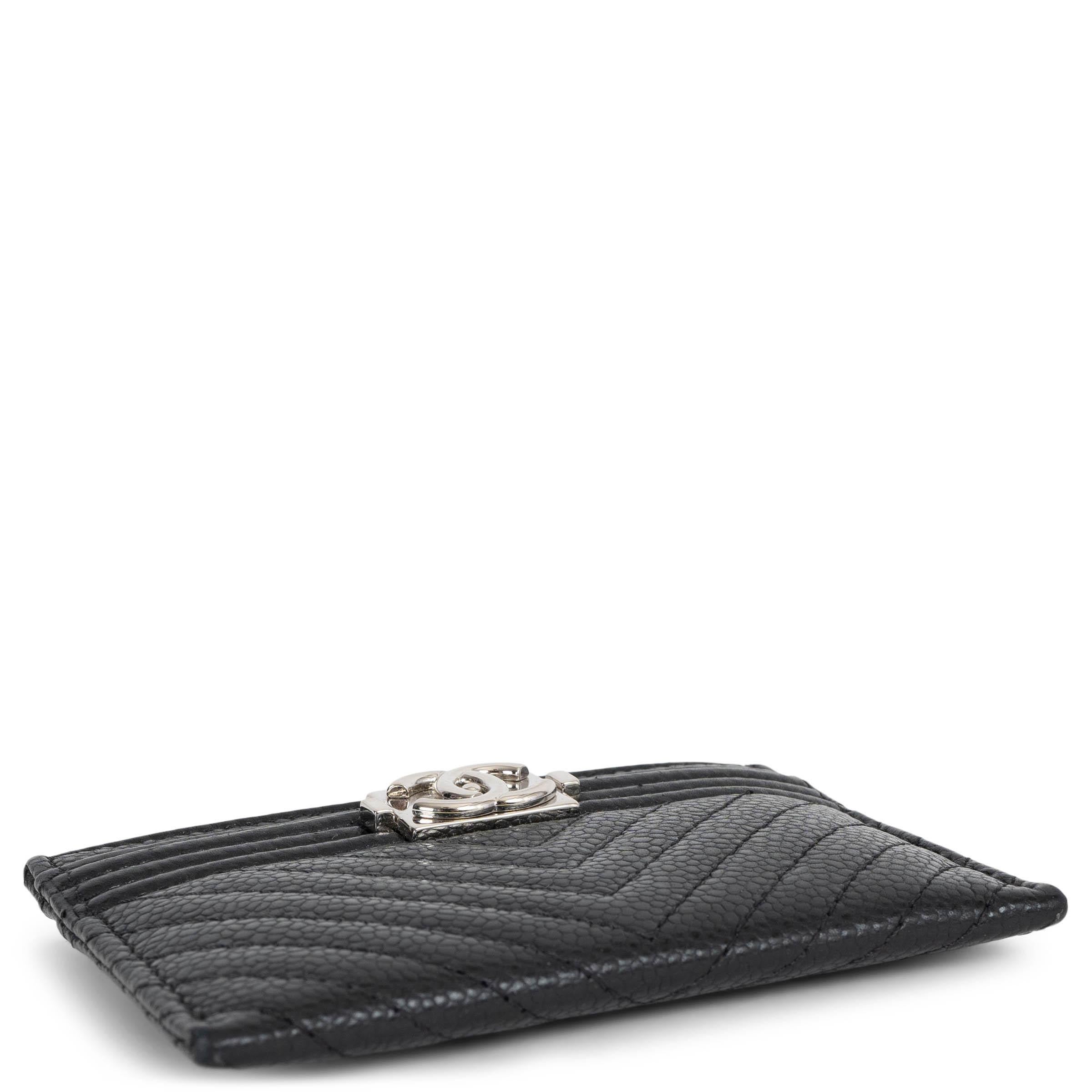 Chanel nero Caviale in pelle BOY Portafoglio CARTA DI CREDITO In condizioni ottime in vendita a Zürich, CH