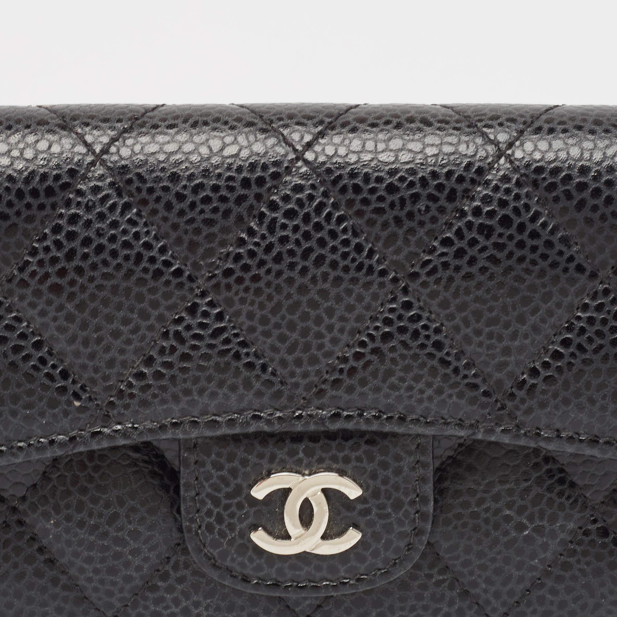 Chanel Black Caviar Leather CC Flap Card Case For Sale 1