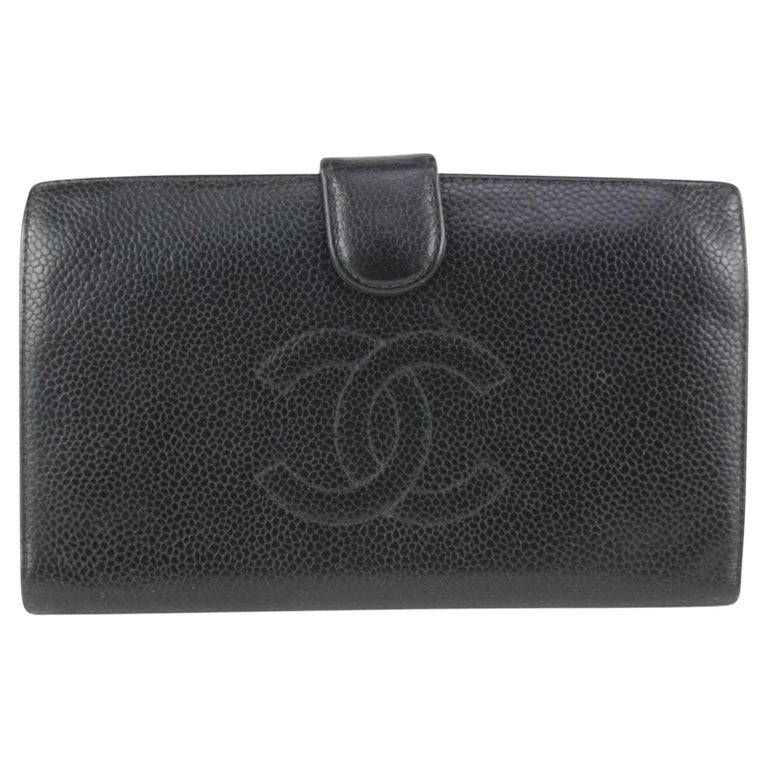 CHANEL CHAIN WALLET 2022-23FW Other Plaid Patterns Calfskin Plain Leather  With Jewels Logo