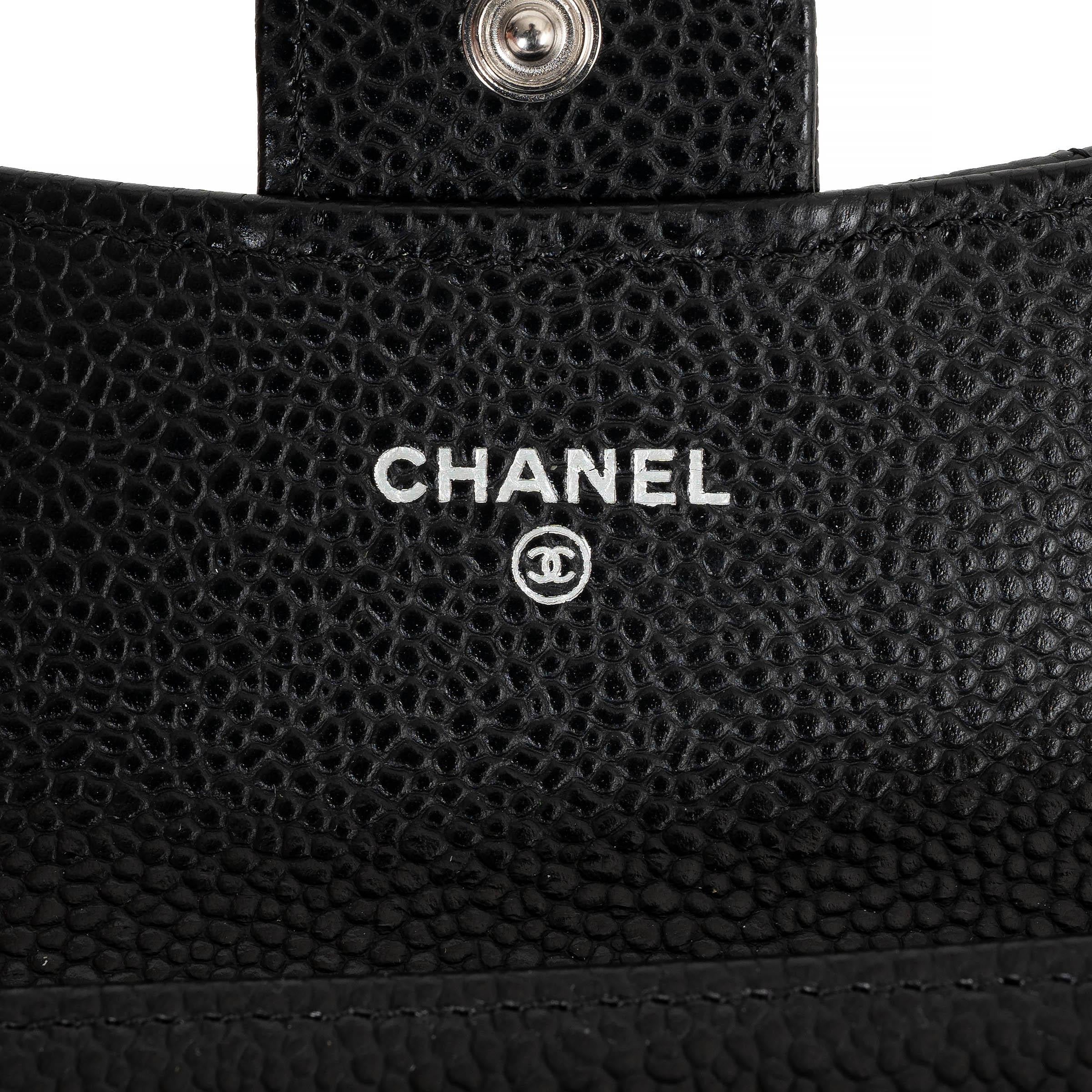 CHANEL black Caviar leather CLASSIC Credit Card Wallet 1