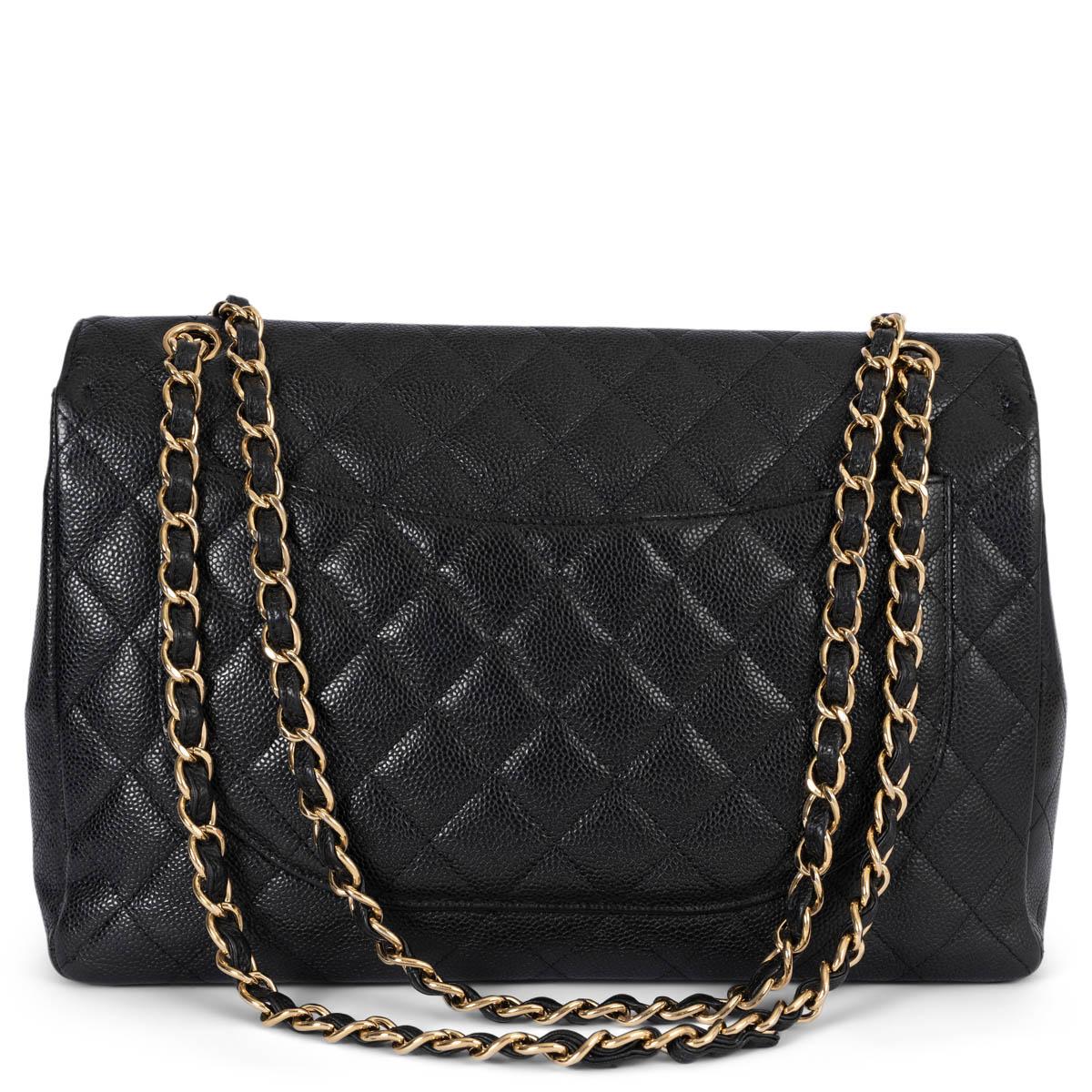 Women's CHANEL black Caviar leather CLASSIC MAXI SINGLE FLAP Shoulder Bag For Sale