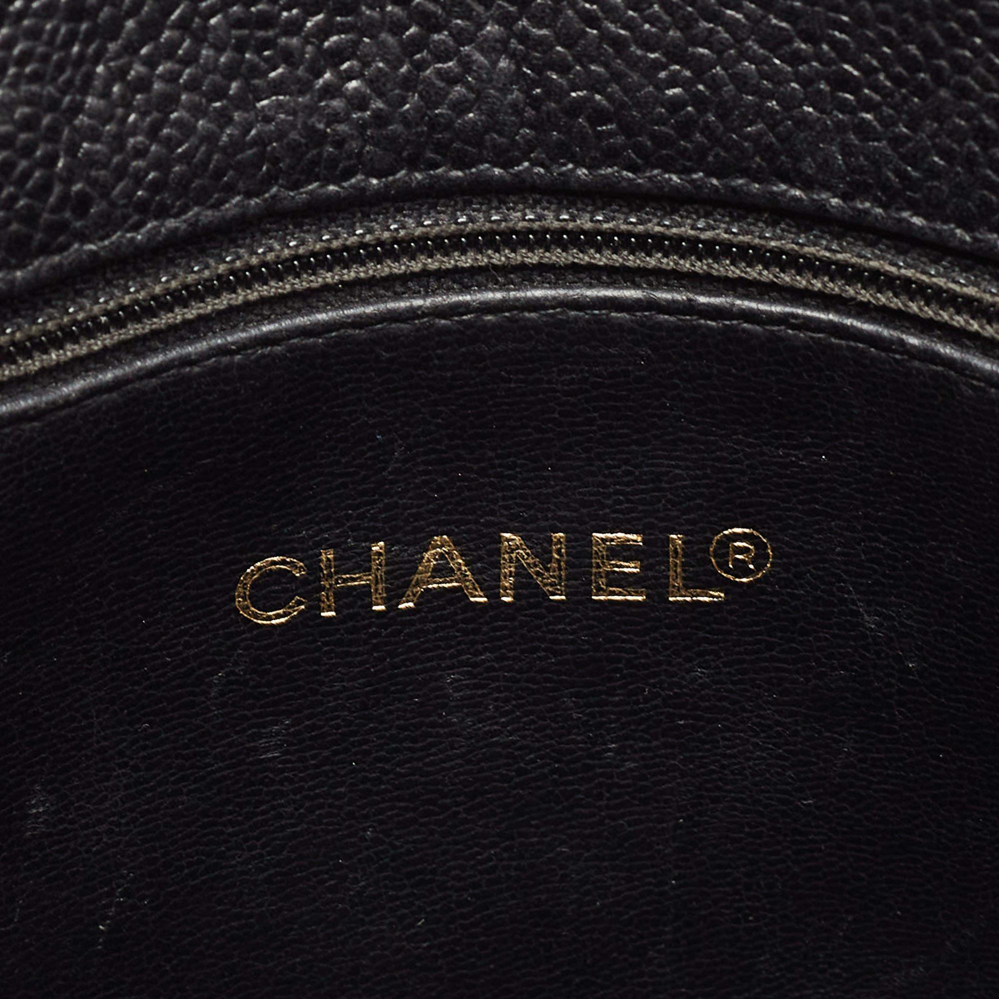 Chanel Black Caviar Leather Classic Pocket Shoulder Bag For Sale 3