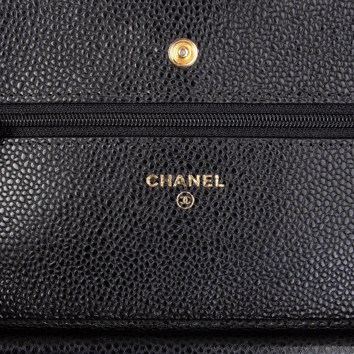 Black CHANEL black Caviar leather CLASSIC WALLET ON CHAIN Bag WOC