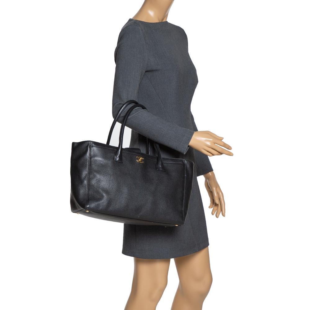 chanel executive tote