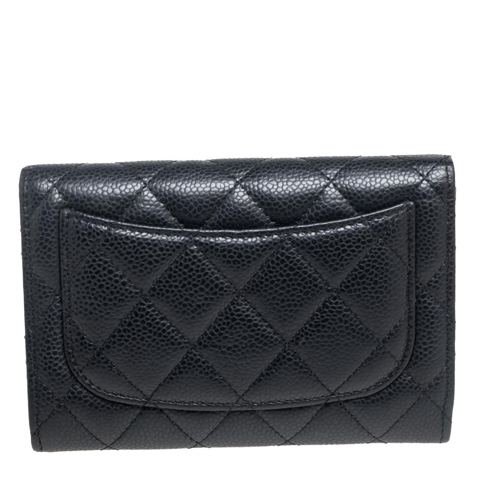 chanel flap wallet medium