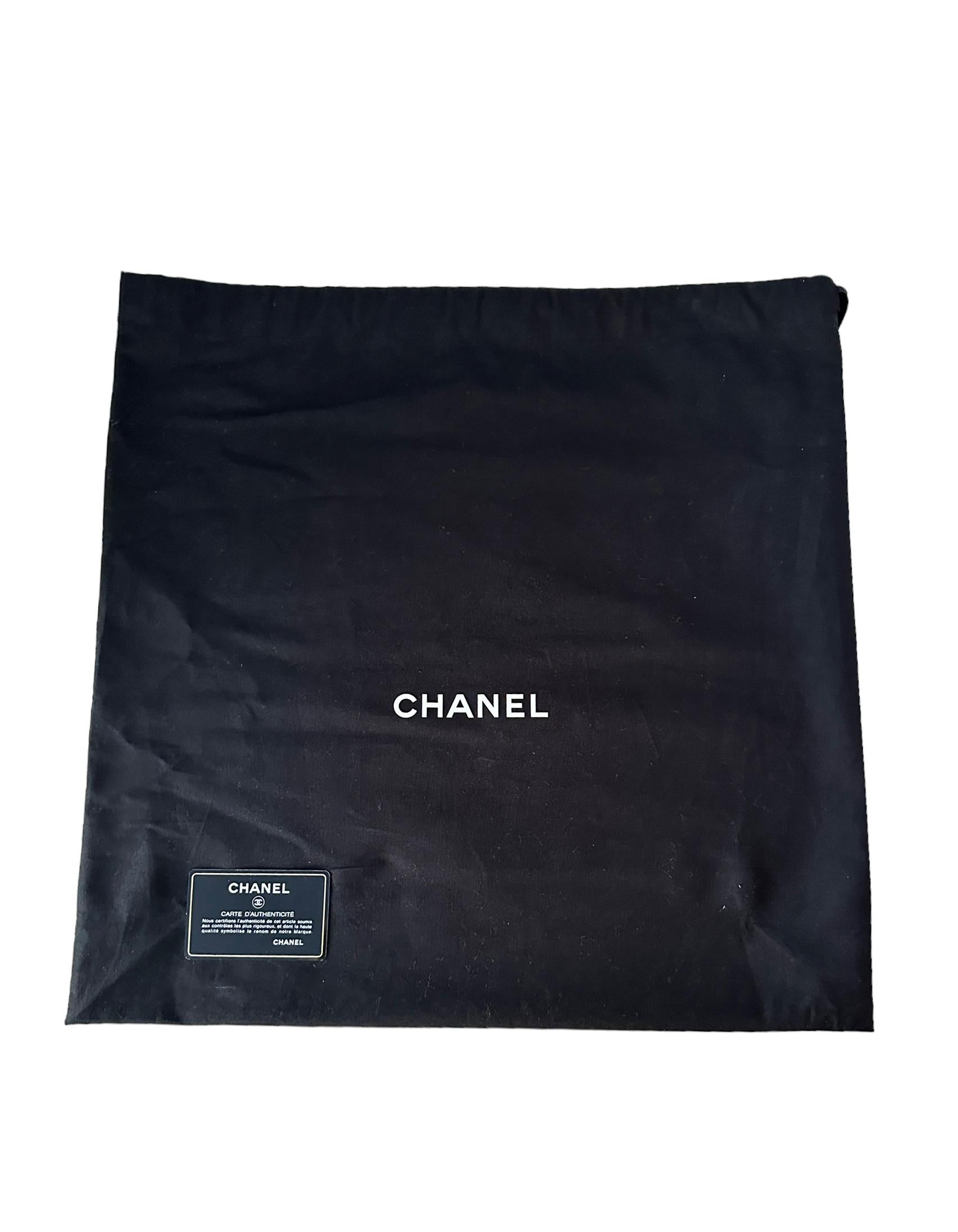 Chanel Black Caviar Leather Quilted CC Shopping Tote Bag For Sale 7