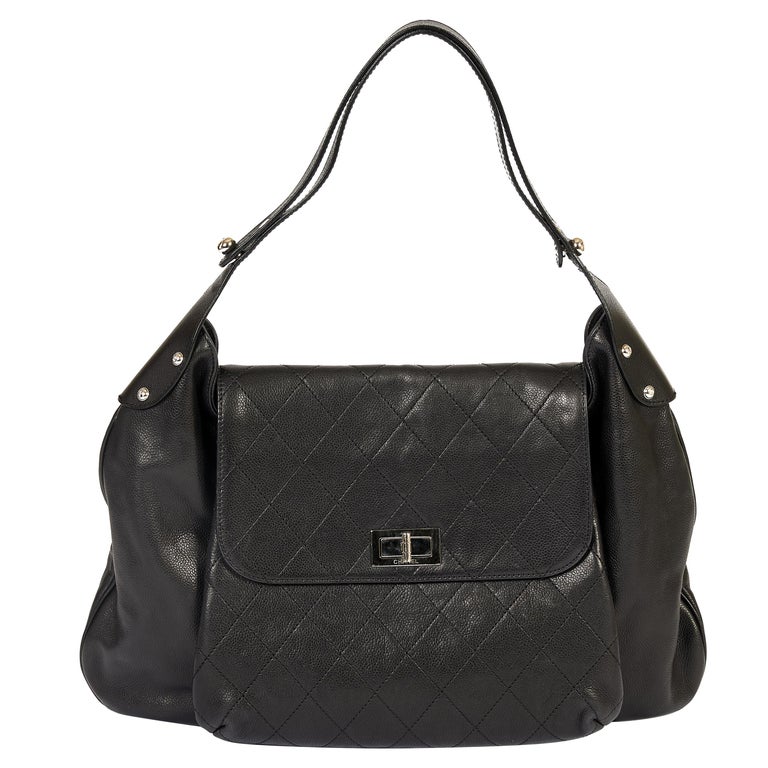 Chanel Black Caviar Leather Shoulder Bag For Sale at 1stDibs