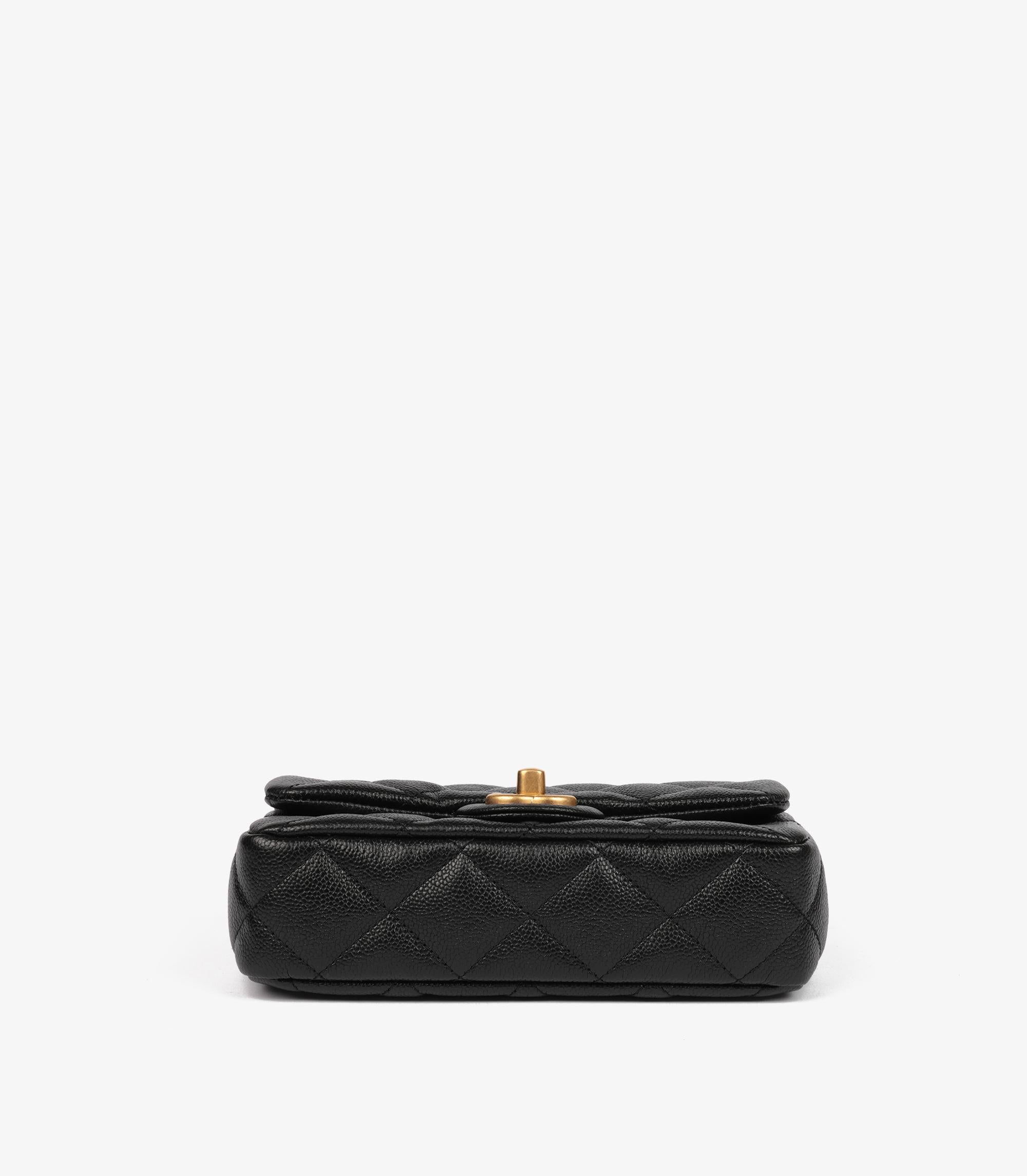 da uomo o donna Chanel, borsa in pelle nera Caviale Sweetheart rettangolare con mini flap in vendita