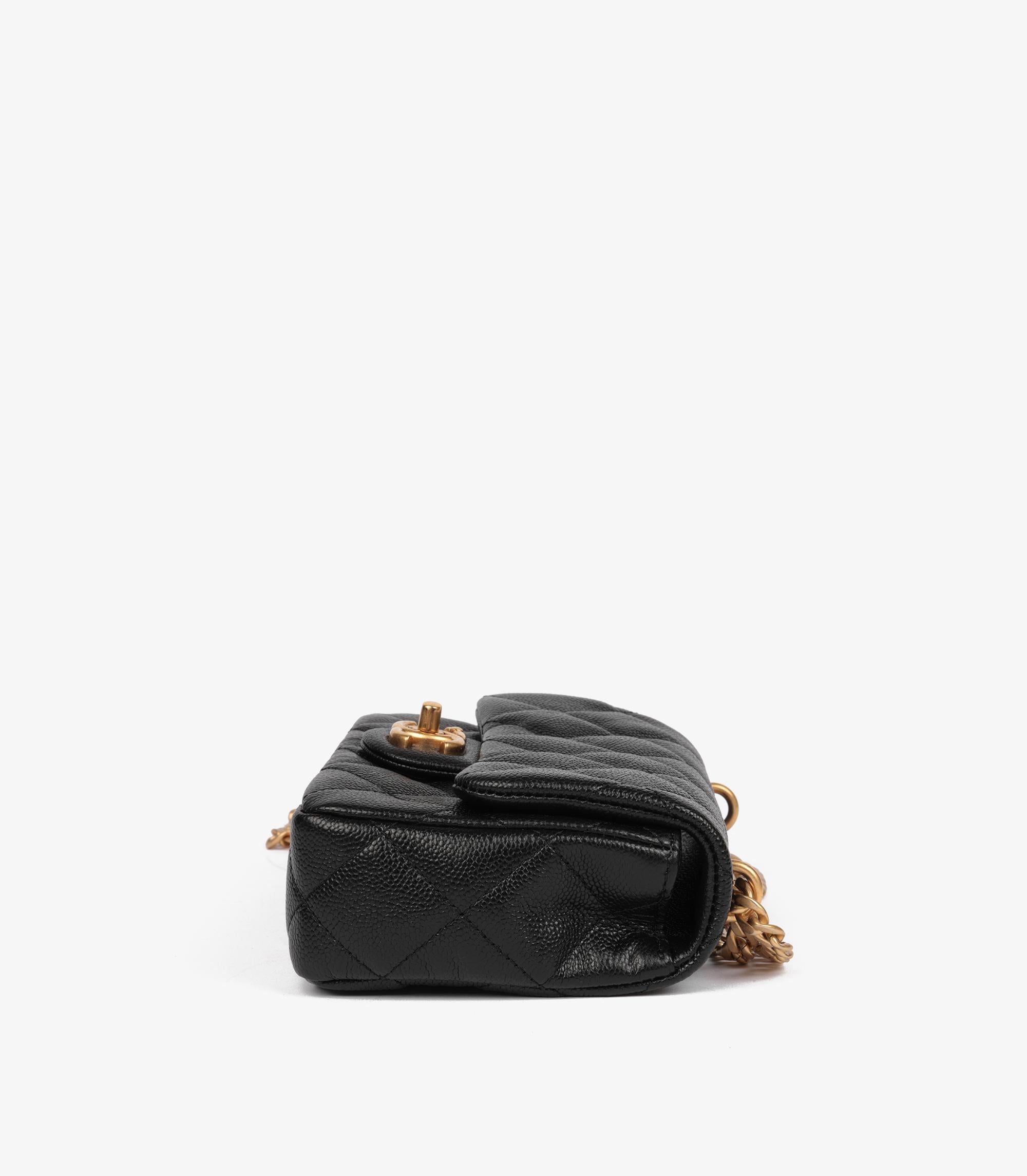 Chanel, borsa in pelle nera Caviale Sweetheart rettangolare con mini flap in vendita 1