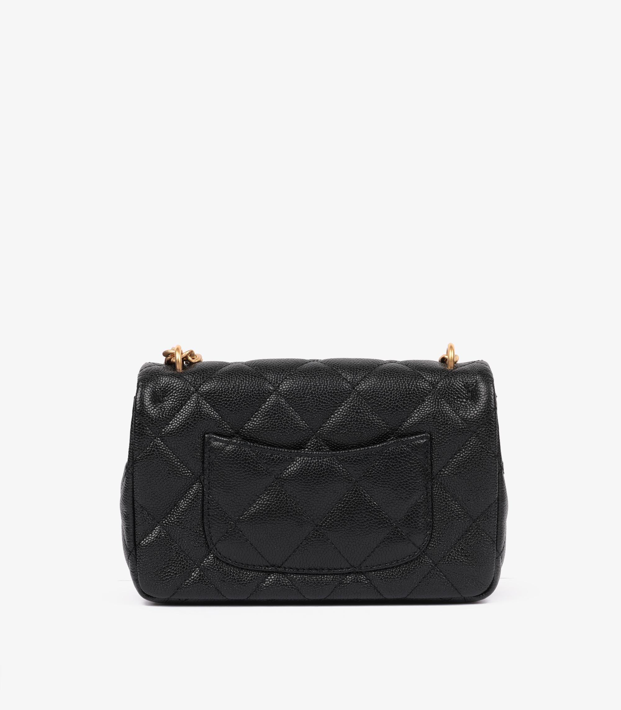 Chanel, borsa in pelle nera Caviale Sweetheart rettangolare con mini flap in vendita 2