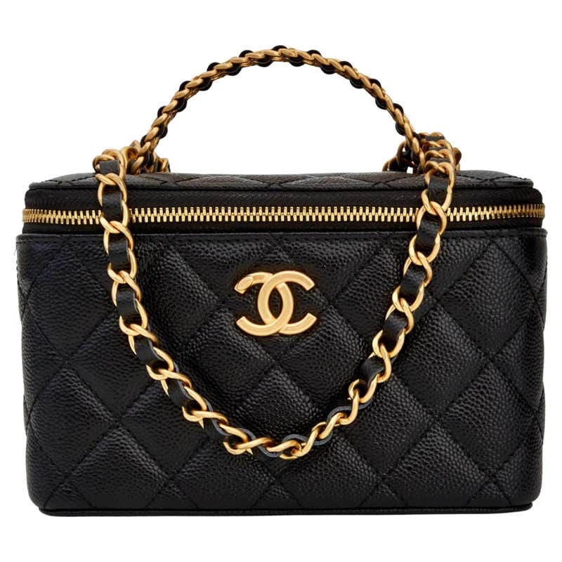 Chanel Black Caviar Quilted Pick Me Up Vanity Case Bag (2022) For Sale ...